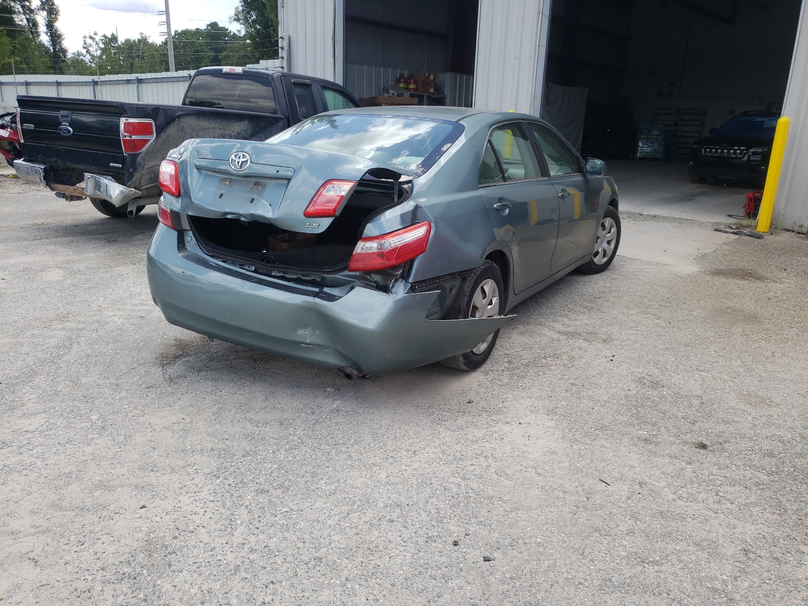 Photo 4 from auction – 2009 TOYOTA CAMRY BASE with VIN 4T1BE46K39U816521
