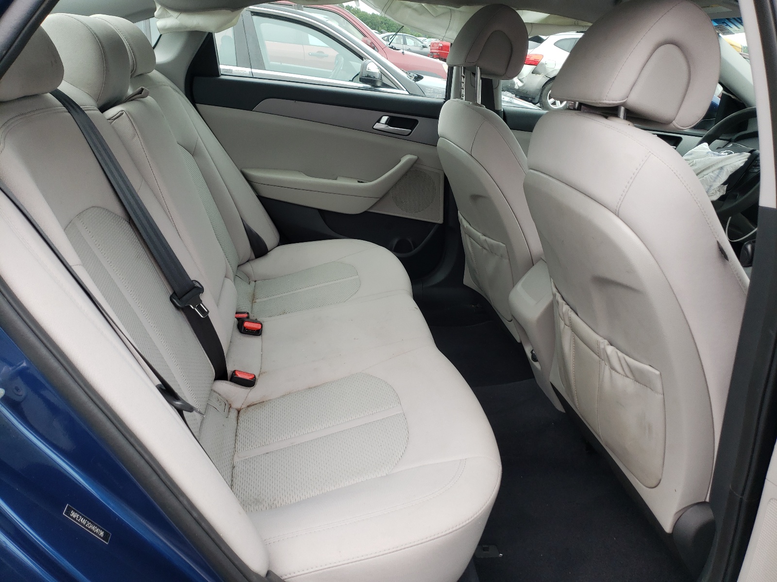 Photo 6 from auction – 2016 HYUNDAI SONATA SE with VIN 5NPE24AF2GH404196