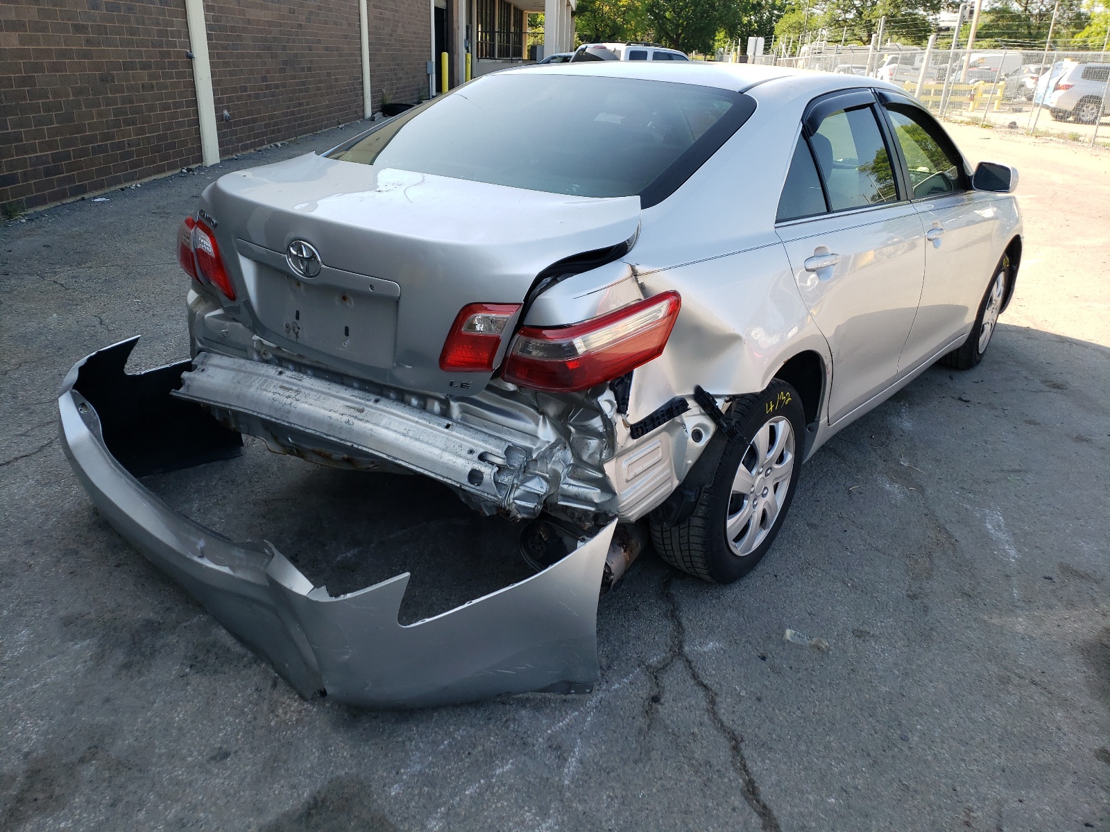 Photo 4 from auction – 2009 TOYOTA CAMRY BASE with VIN 4T4BE46KX9R057596