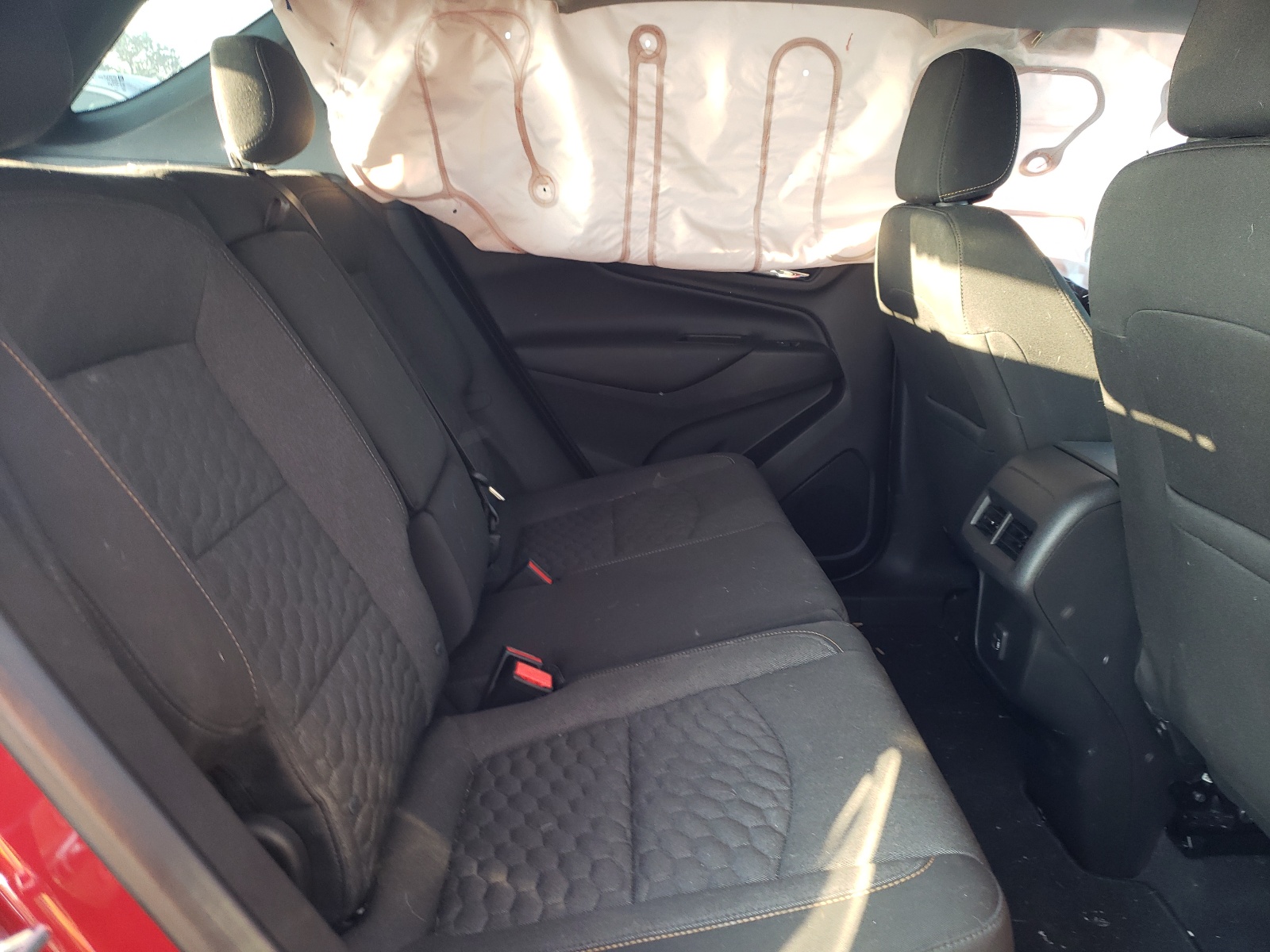 Photo 6 from auction – 2019 CHEVROLET EQUINOX LT with VIN 3GNAXJEV4KS617222
