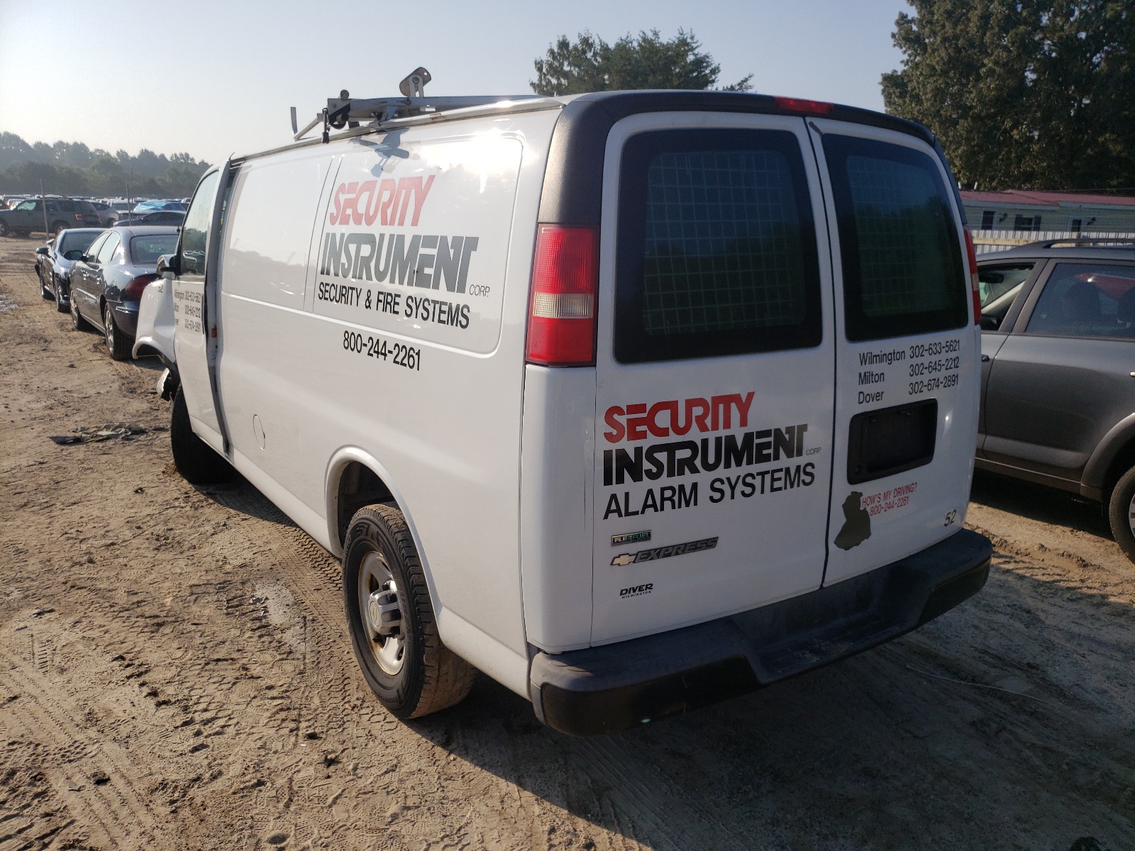 Photo 3 from auction – 2010 CHEVROLET EXPRESS G2 with VIN 1GCZGFBA1A1160346