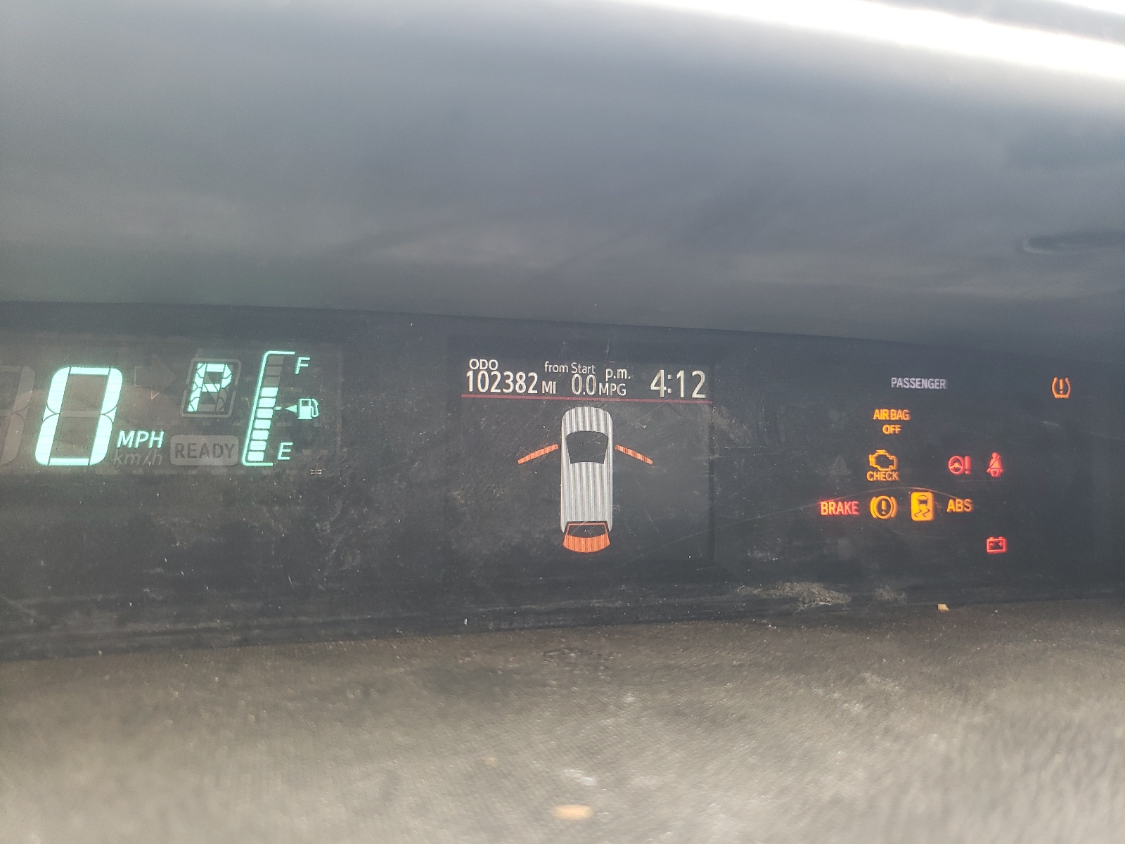 Photo 8 from auction – 2013 TOYOTA PRIUS C with VIN JTDKDTB33D1033144