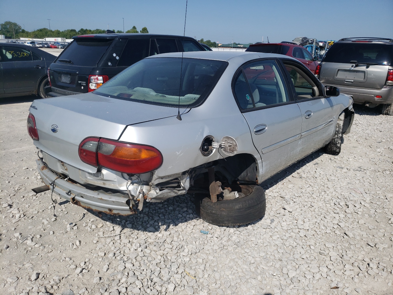 Photo 4 from auction – 2003 CHEVROLET MALIBU with VIN 1G1ND52J73M736517