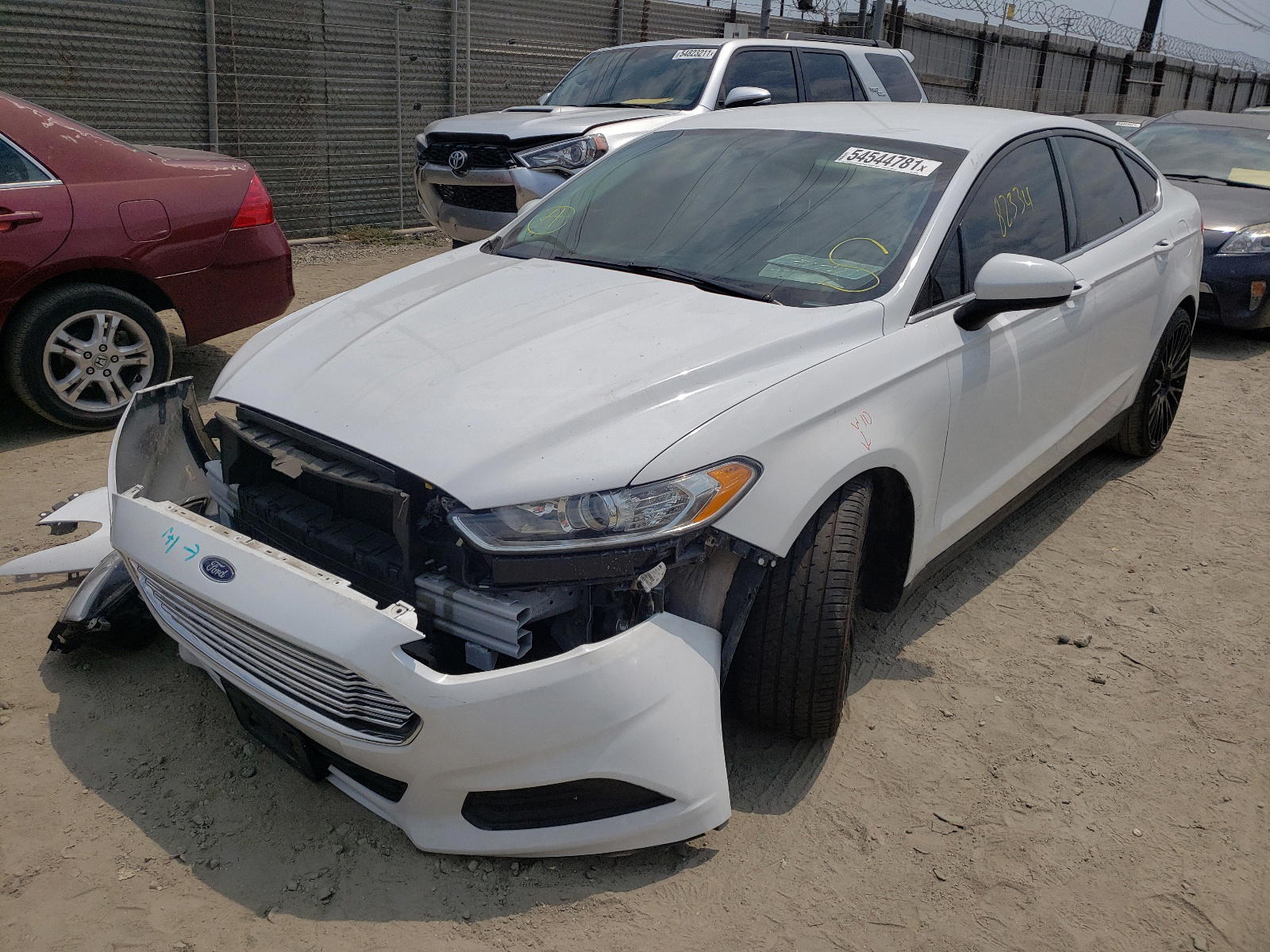 Photo 2 from auction – 2016 FORD FUSION S with VIN 3FA6P0G74GR367685