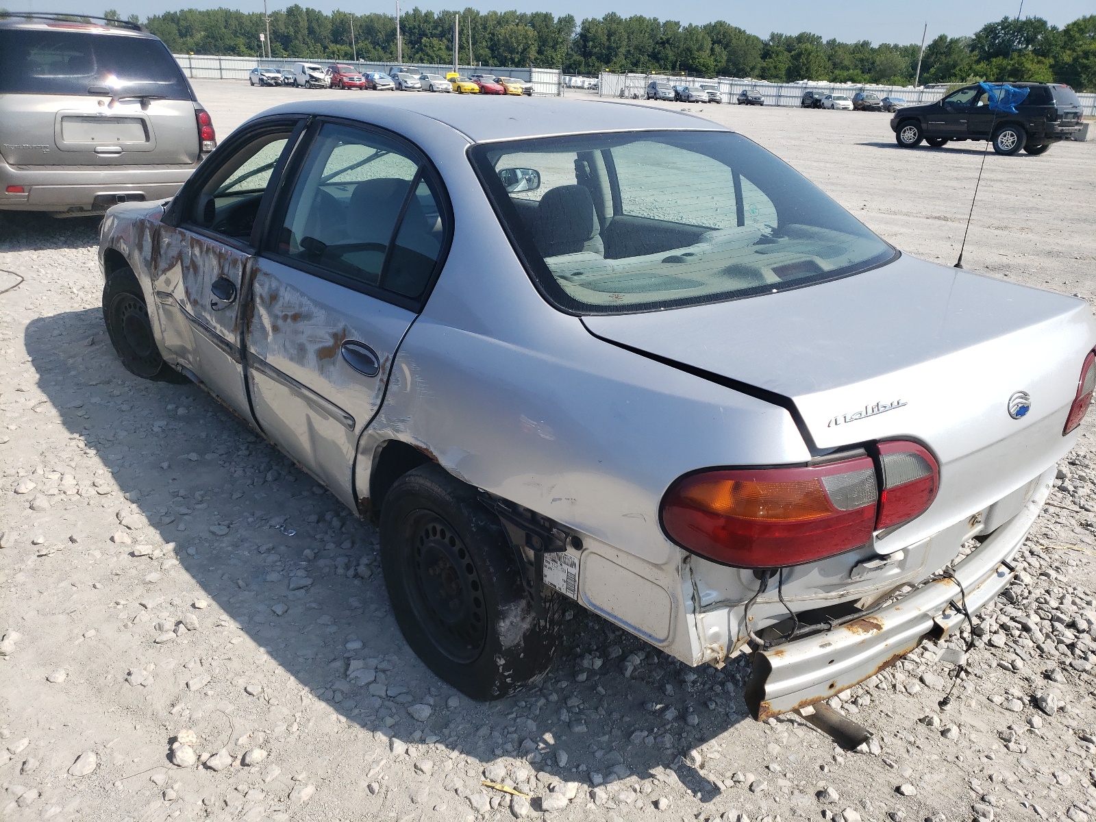 Photo 3 from auction – 2003 CHEVROLET MALIBU with VIN 1G1ND52J73M736517