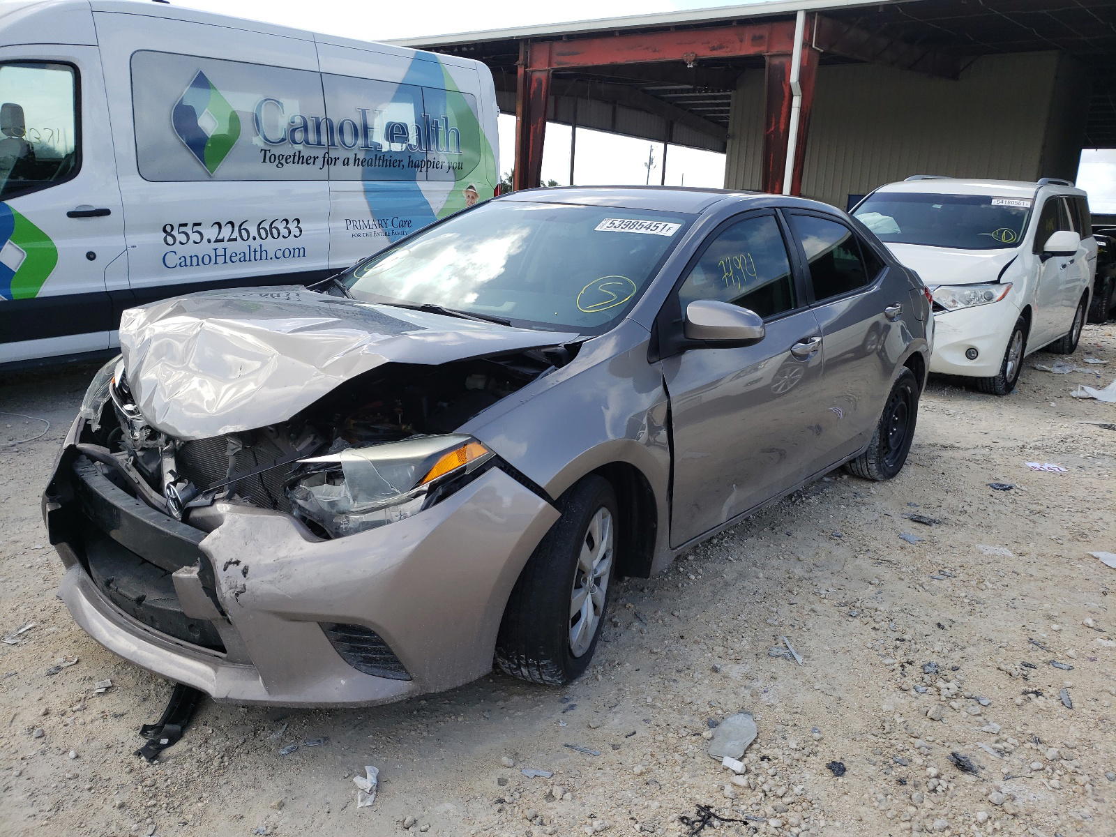 Photo 2 from auction – 2015 TOYOTA COROLLA L with VIN 2T1BURHE4FC294521