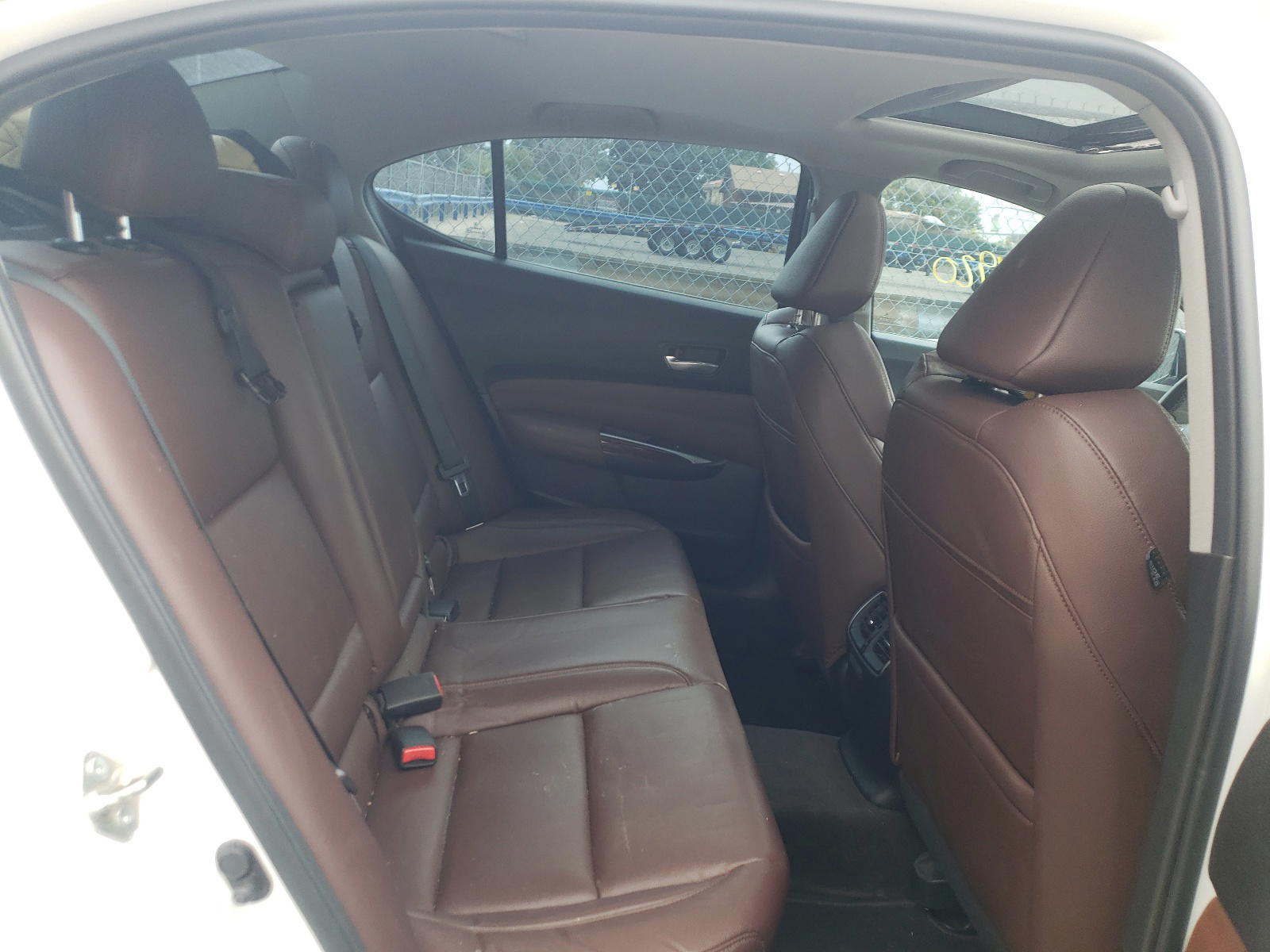 Photo 6 from auction – 2015 ACURA TLX with VIN 19UUB2F30FA011254