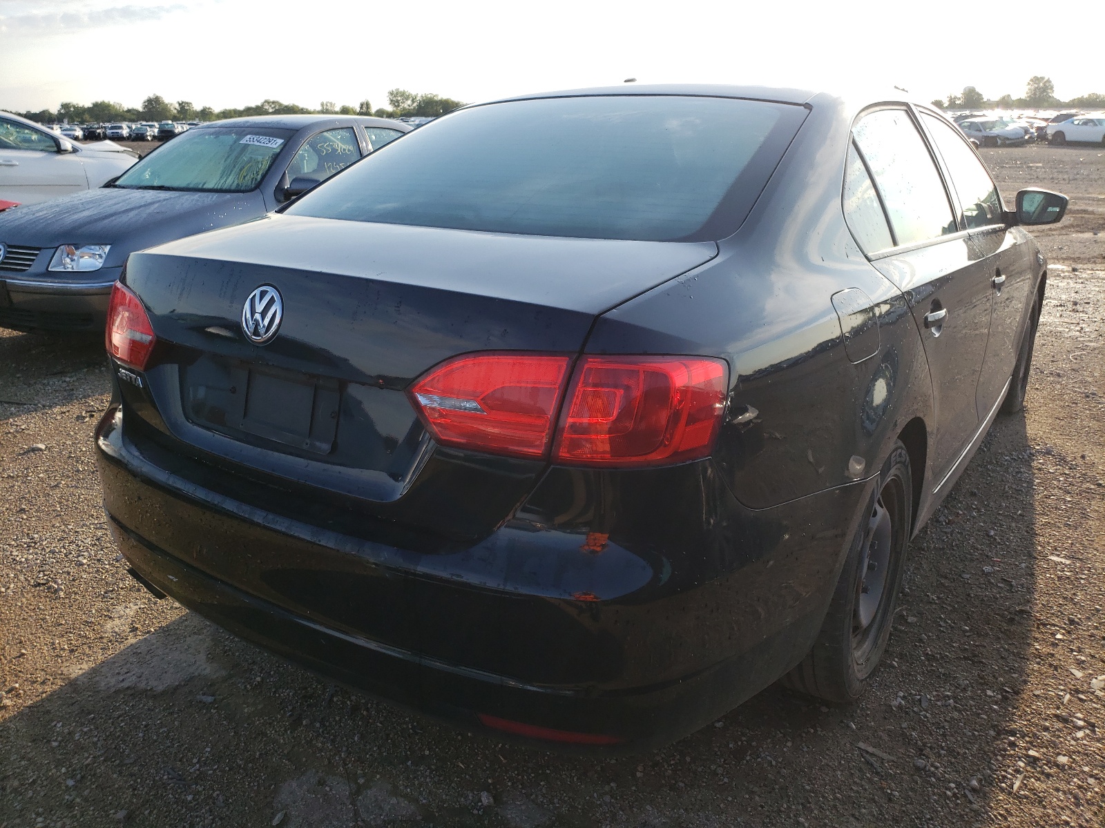 Photo 4 from auction – 2013 VOLKSWAGEN JETTA with VIN 3VW1K7AJ4DM212303