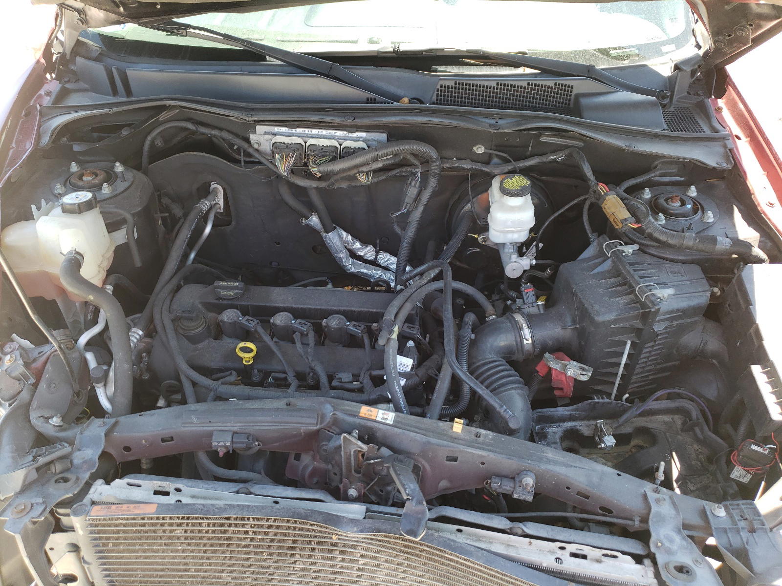 Photo 7 from auction – 2011 FORD ESCAPE XLT with VIN 1FMCU0D74BKB63763