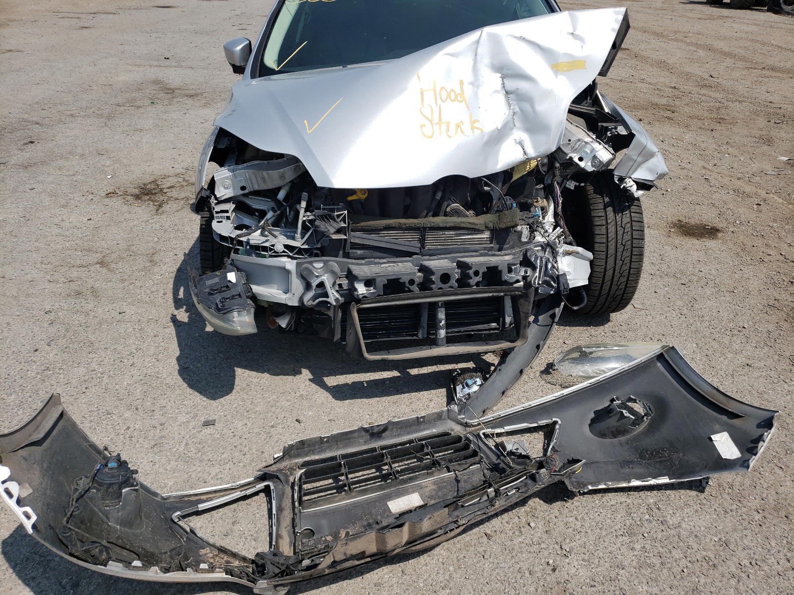 Photo 9 from auction – 2014 FORD FOCUS SE with VIN 1FADP3F22EL307222