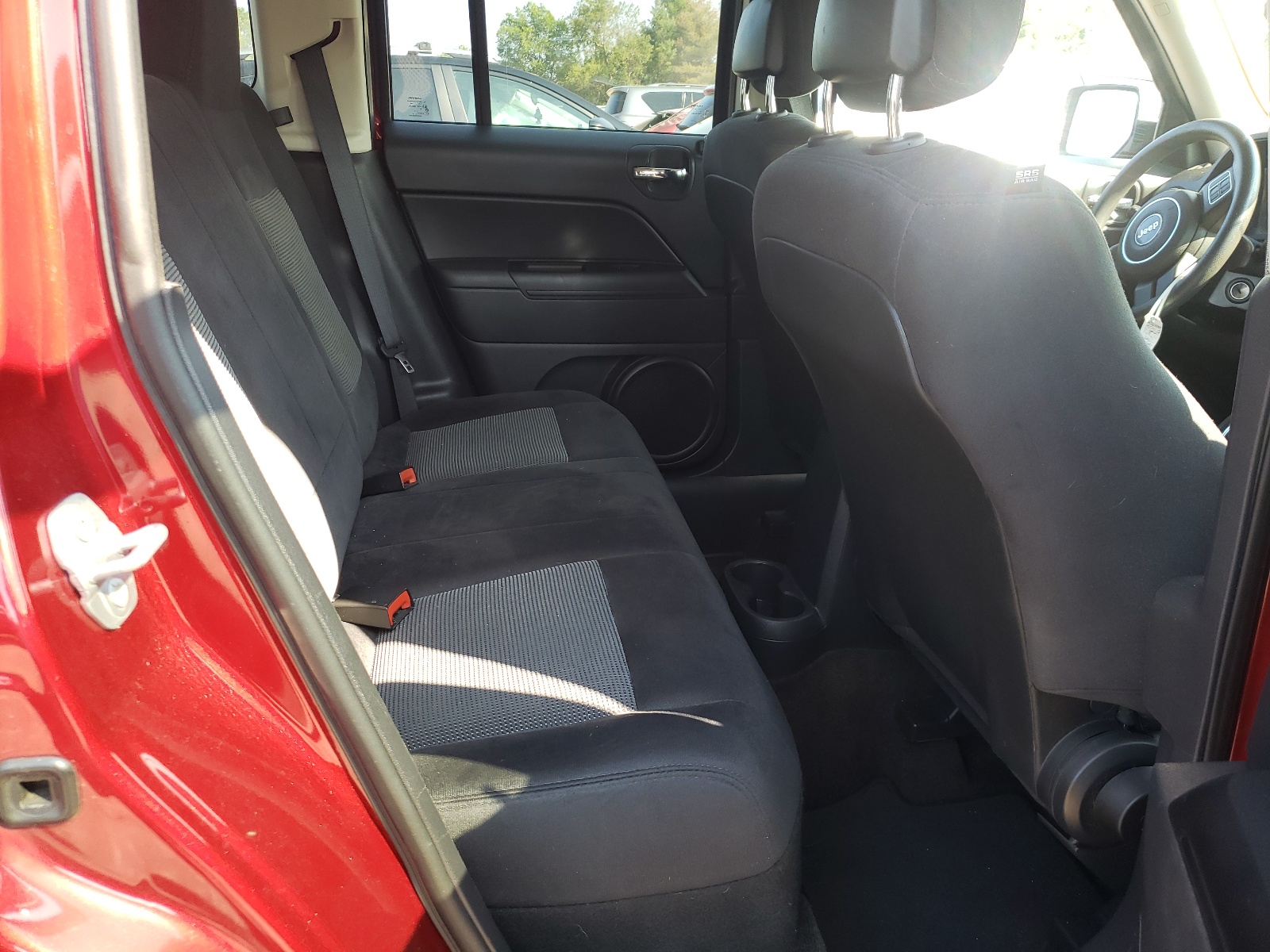 Photo 6 from auction – 2015 JEEP PATRIOT SP with VIN 1C4NJPBA6FD170544