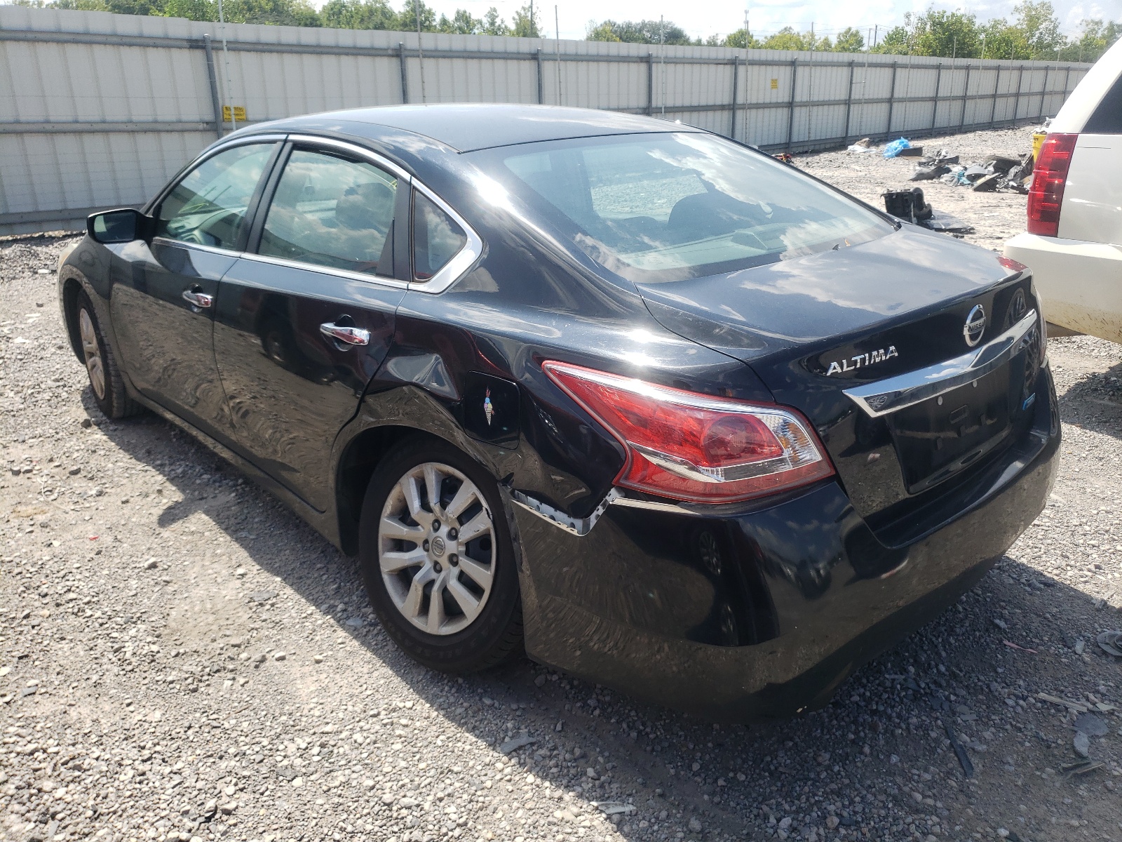 Photo 3 from auction – 2013 NISSAN ALTIMA 2.5 with VIN 1N4AL3AP0DC160589