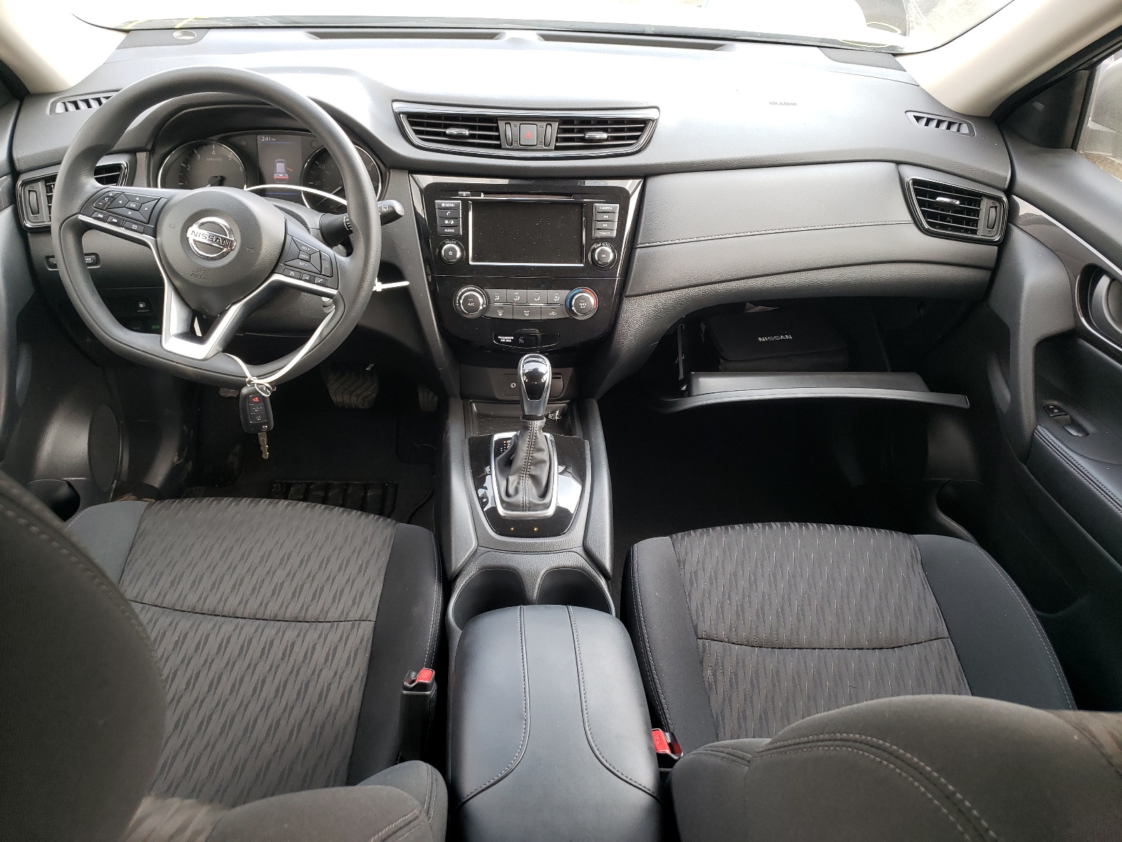 Photo 9 from auction – 2019 NISSAN ROGUE S with VIN 5N1AT2MV6KC816947