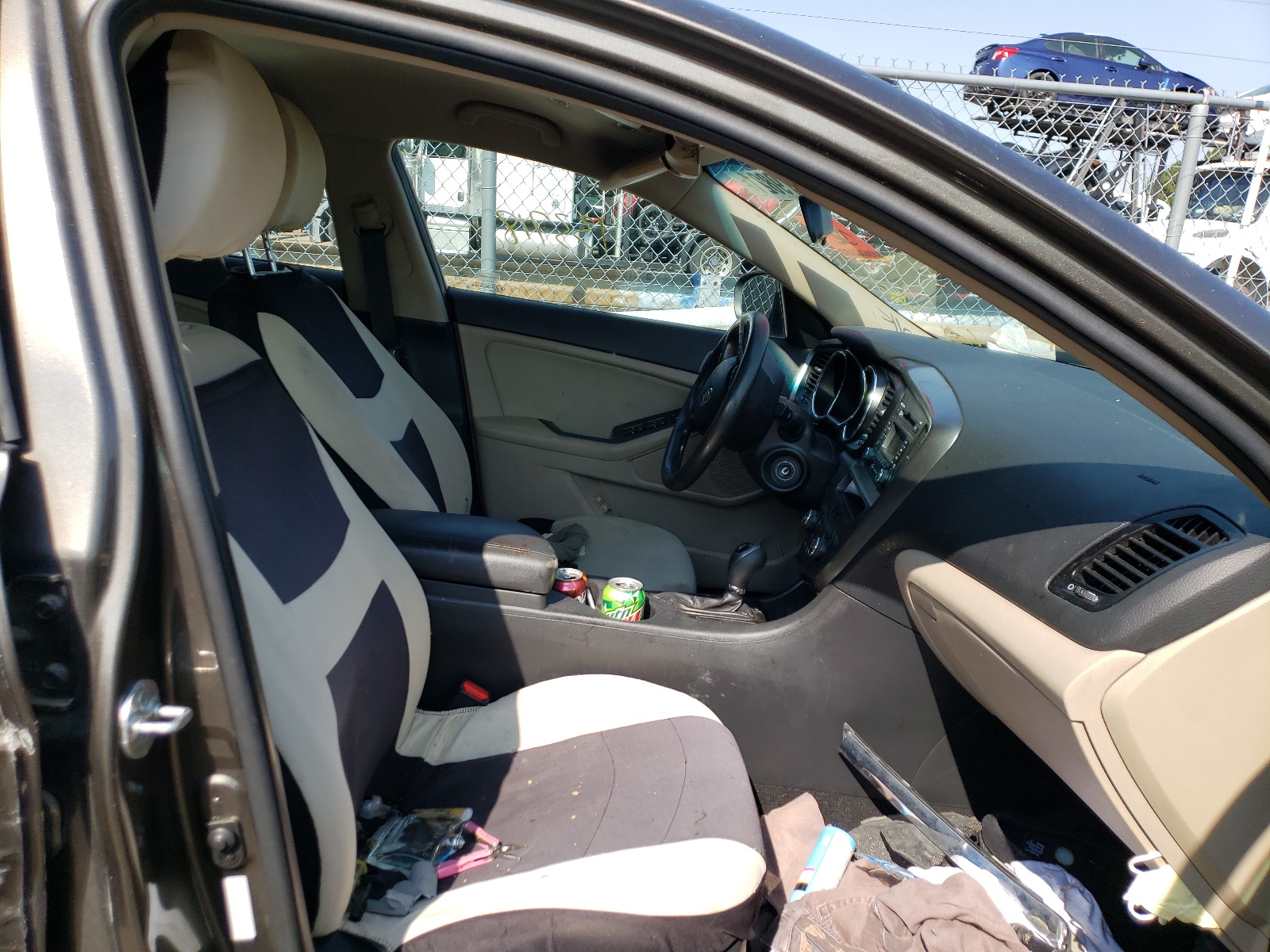 Photo 5 from auction – 2012 KIA OPTIMA LX with VIN 5XXGM4A77CG063394