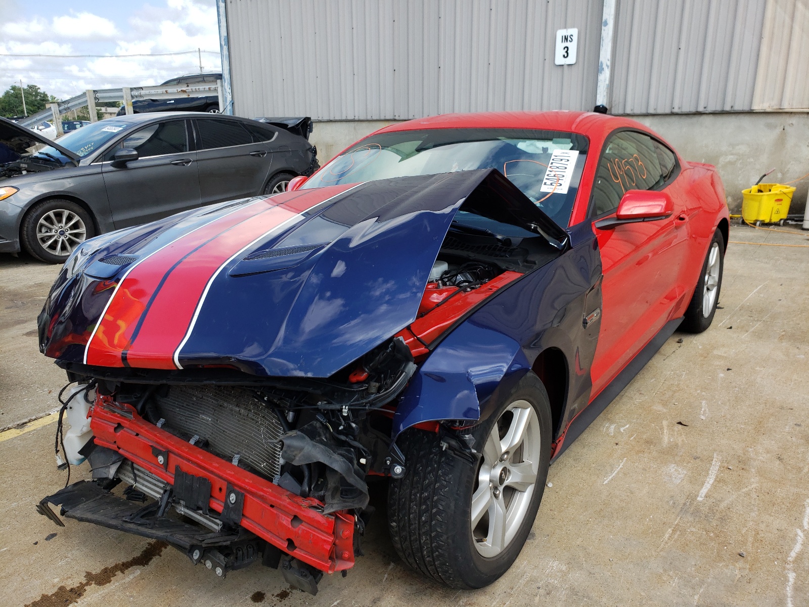 Photo 2 from auction – 2019 FORD MUSTANG with VIN 1FA6P8TH5K5122239