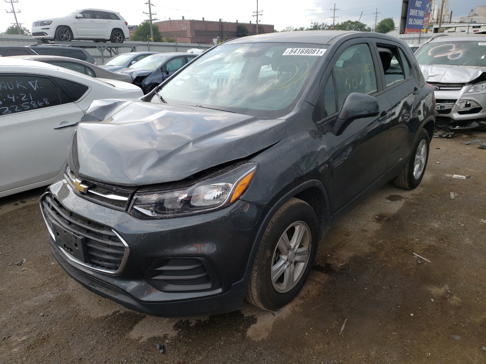 Photo 2 from auction – 2020 CHEVROLET TRAX LS with VIN 3GNCJKSBXLL184270