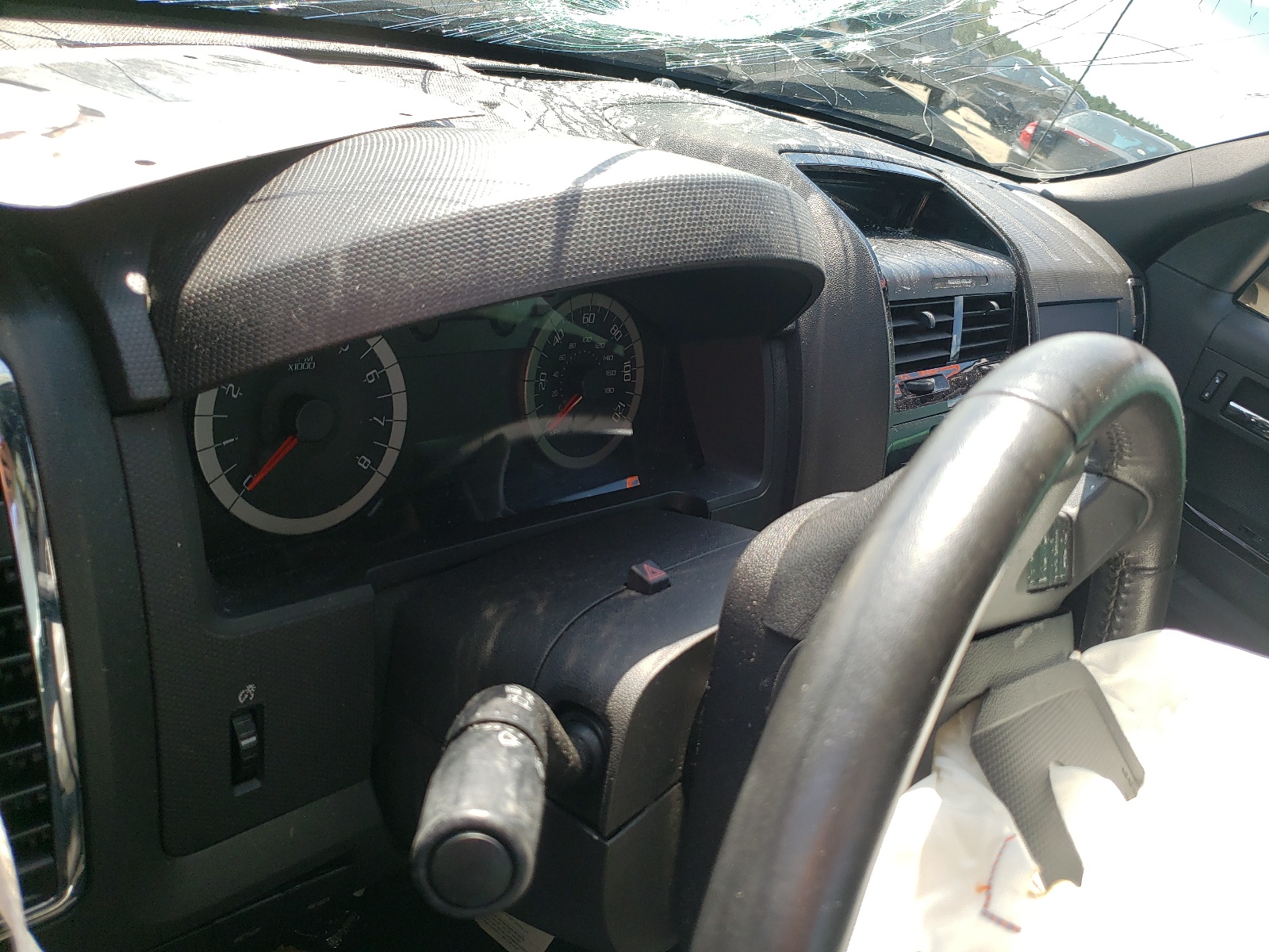 Zdjęcie 8 z aukcji – 2012 FORD ESCAPE LIM z VIN 1FMCU9EG9CKB70115