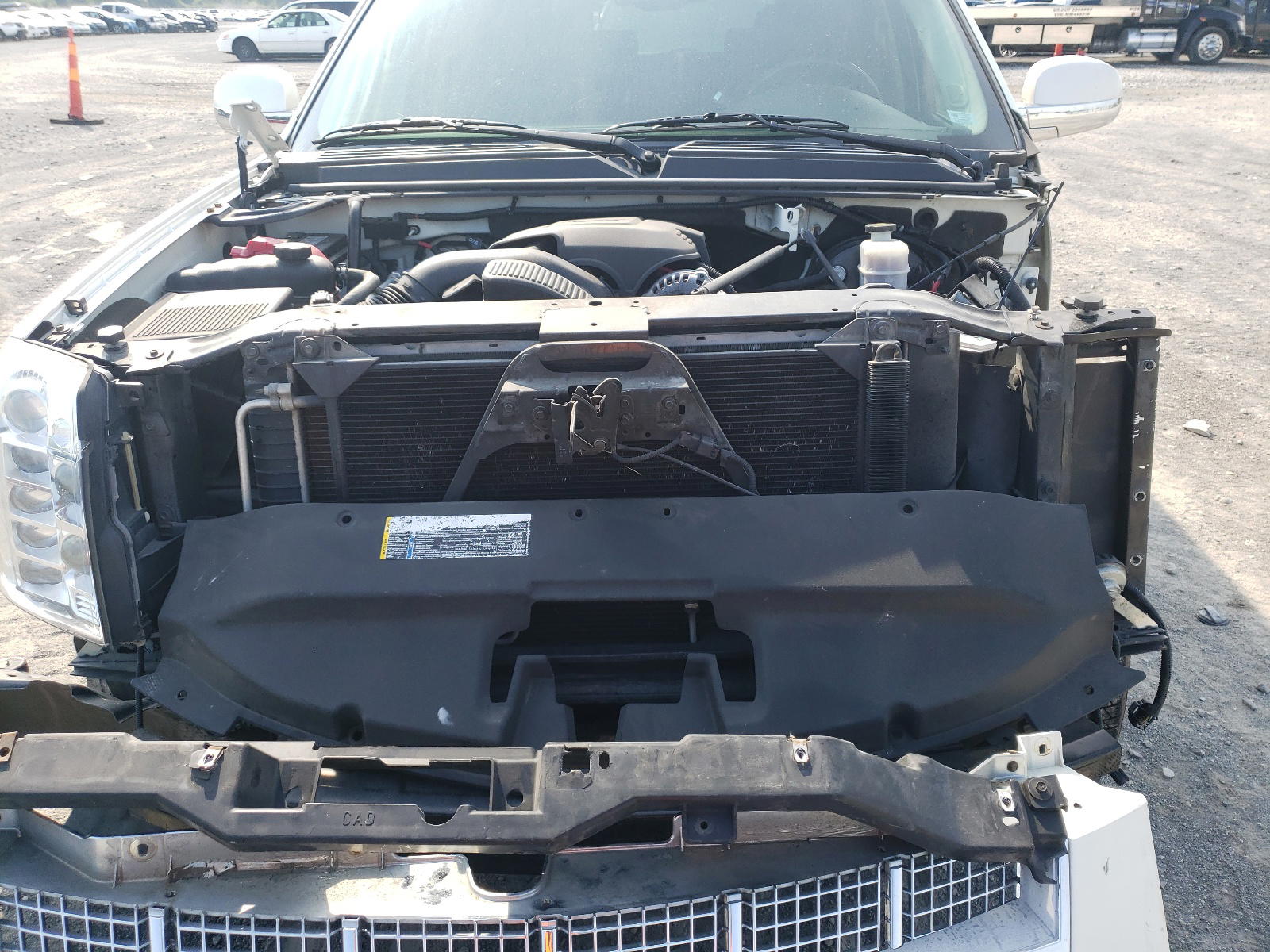 Photo 7 from auction – 2009 CADILLAC ESCALADE E with VIN 1GYFK36289R256470