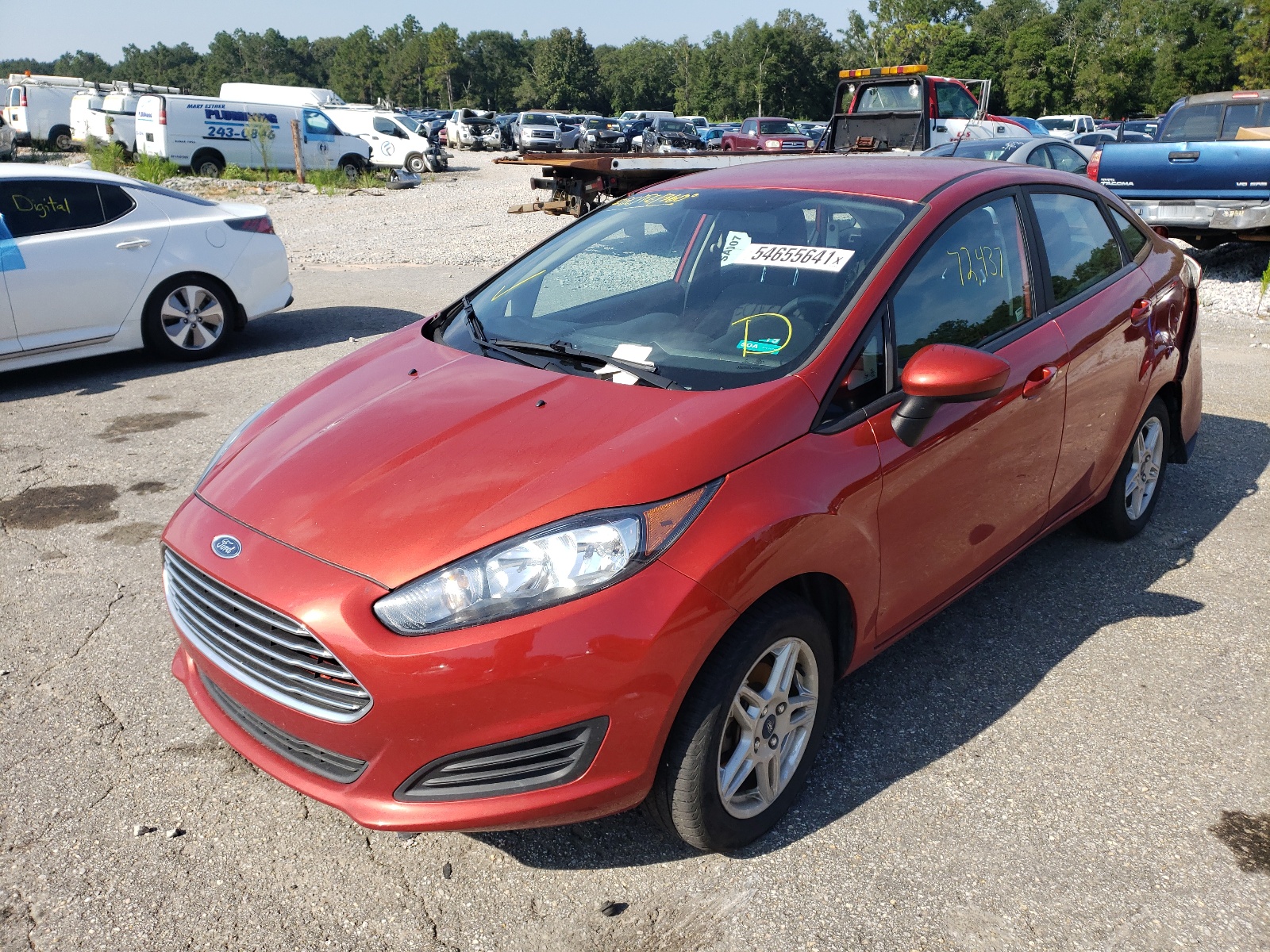Photo 2 from auction – 2018 FORD FIESTA SE with VIN 3FADP4BJ2JM145040