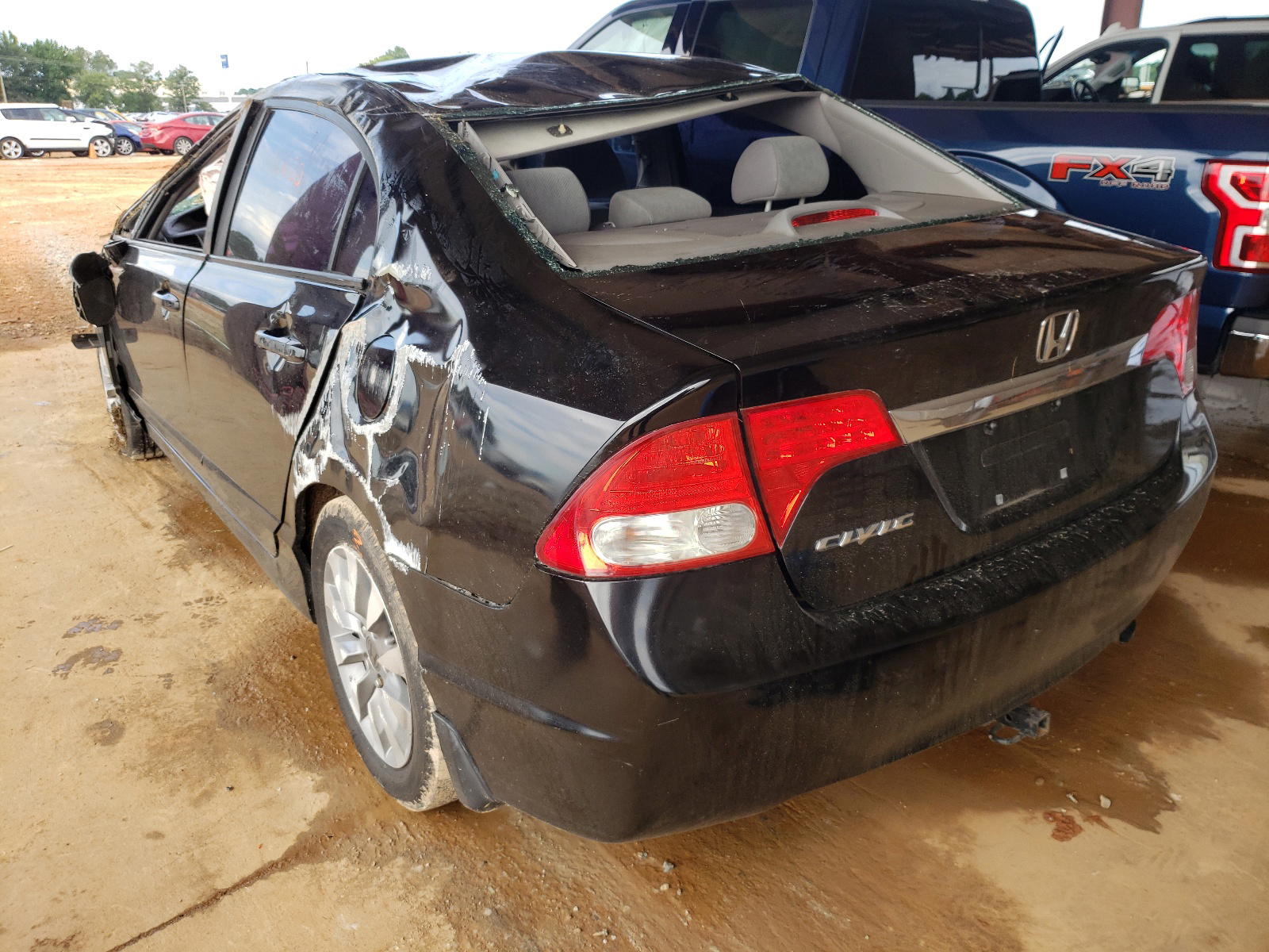Photo 3 from auction – 2011 HONDA CIVIC EX with VIN 19XFA1F84BE011796