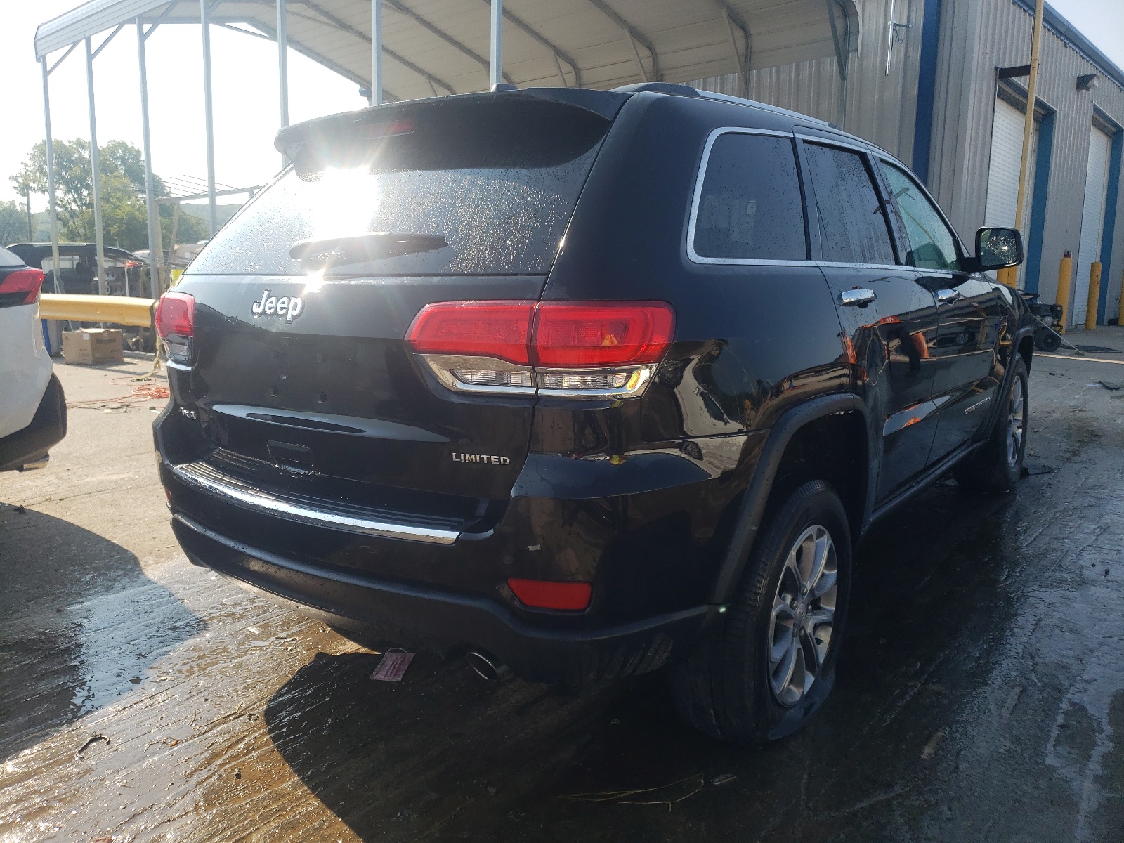 Photo 4 from auction – 2016 JEEP GRAND CHER with VIN 1C4RJFBG7GC350770