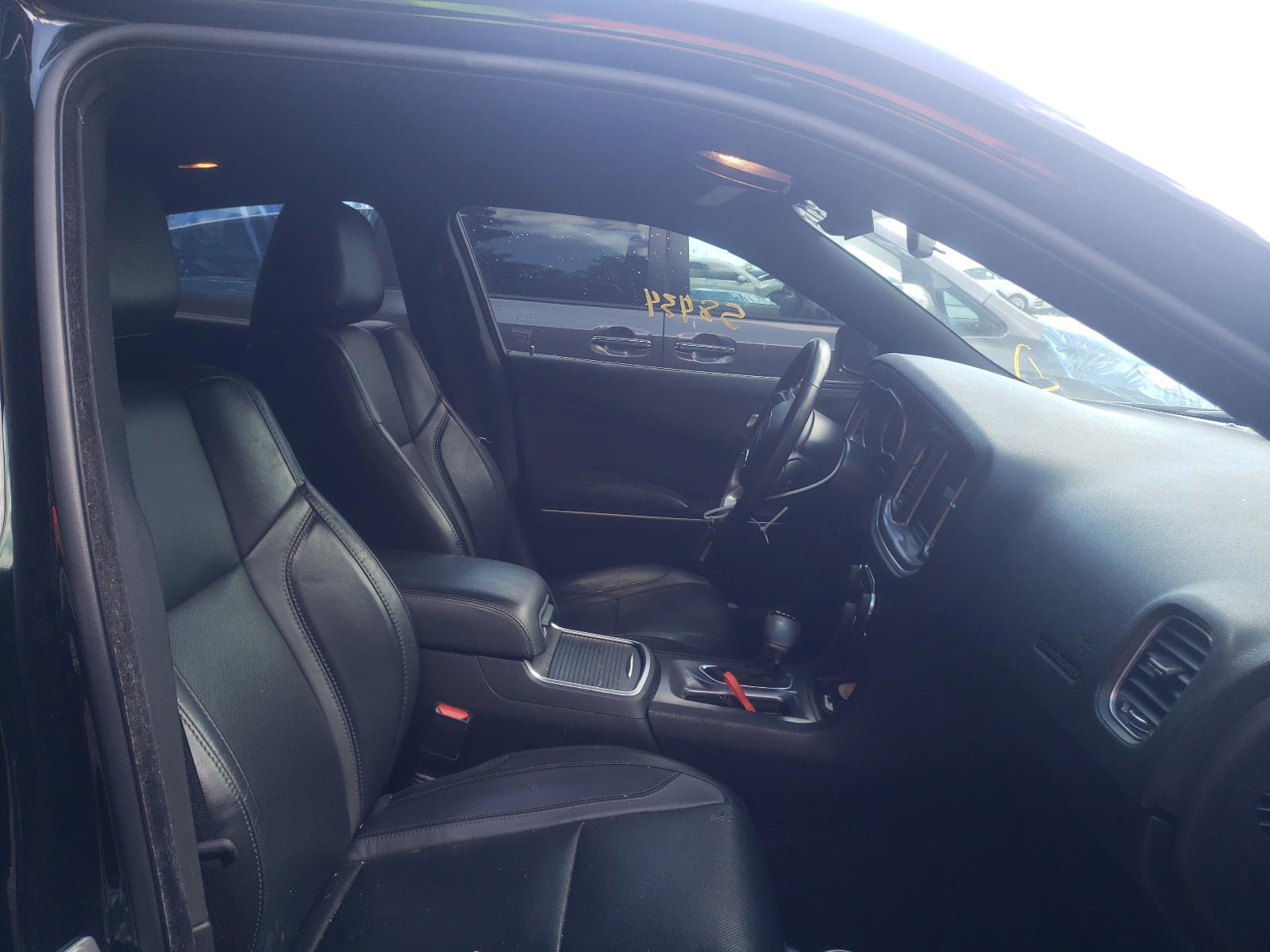 Photo 5 from auction – 2019 DODGE CHARGER SX with VIN 2C3CDXBG7KH692202