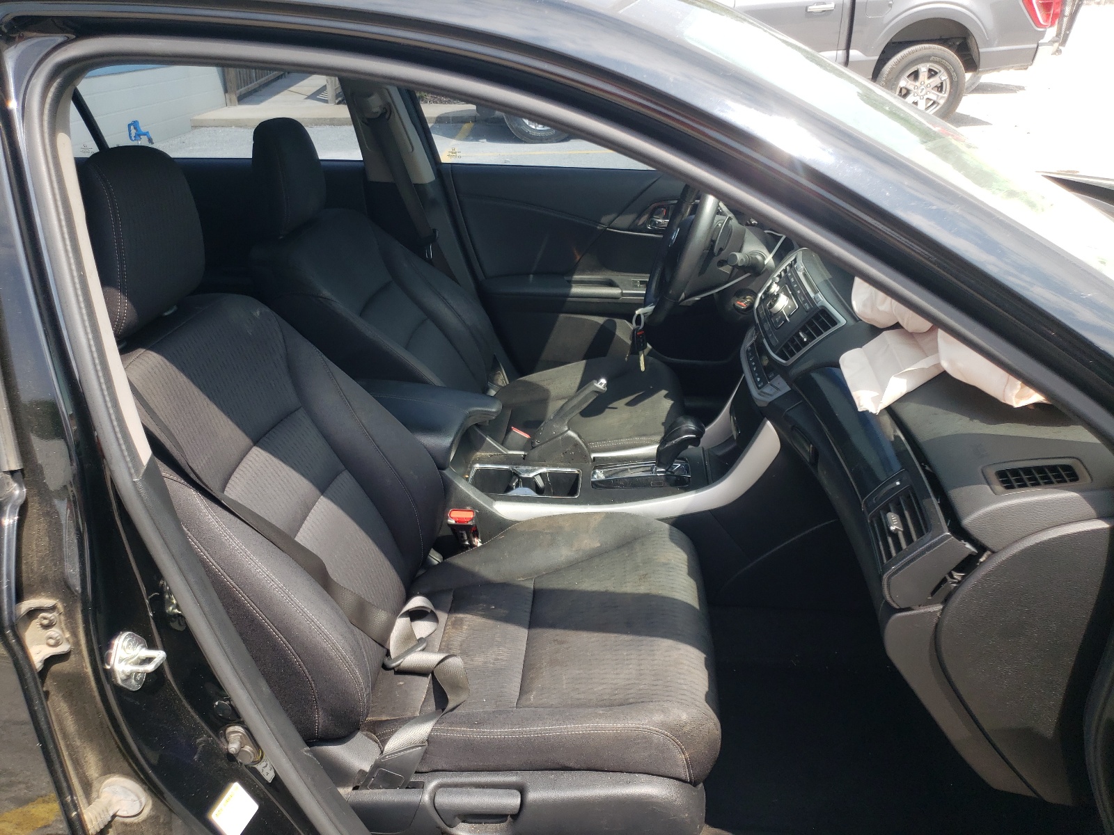 Photo 5 from auction – 2014 HONDA ACCORD SPO with VIN 1HGCR2F56EA099220