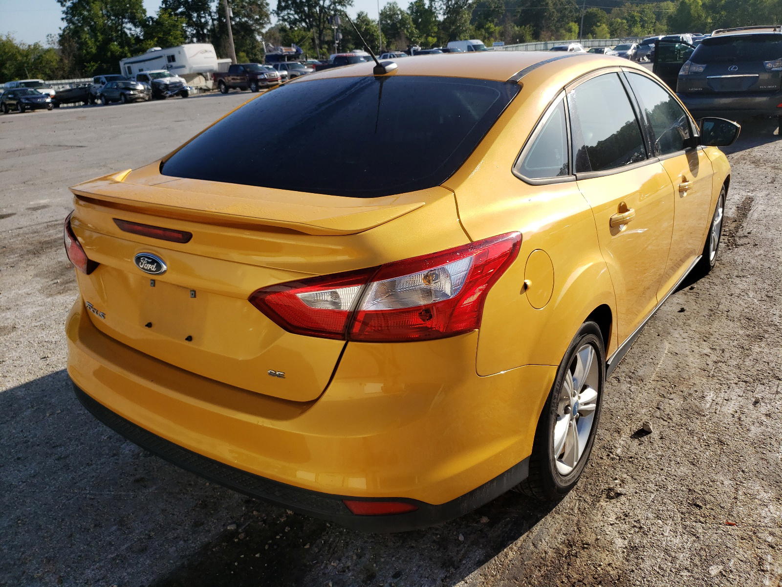 Photo 4 from auction – 2012 FORD FOCUS SE with VIN 1FAHP3F20CL206002