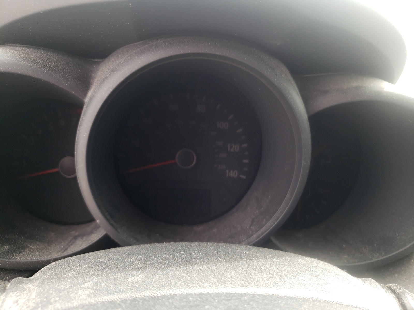 Photo 8 from auction – 2013 KIA SOUL with VIN KNDJT2A54D7576818