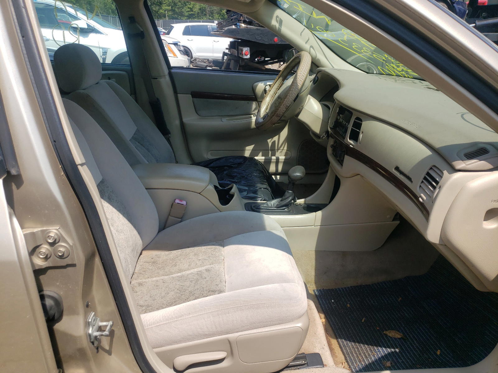 Photo 5 from auction – 2005 CHEVROLET IMPALA with VIN 2G1WF52E359153492