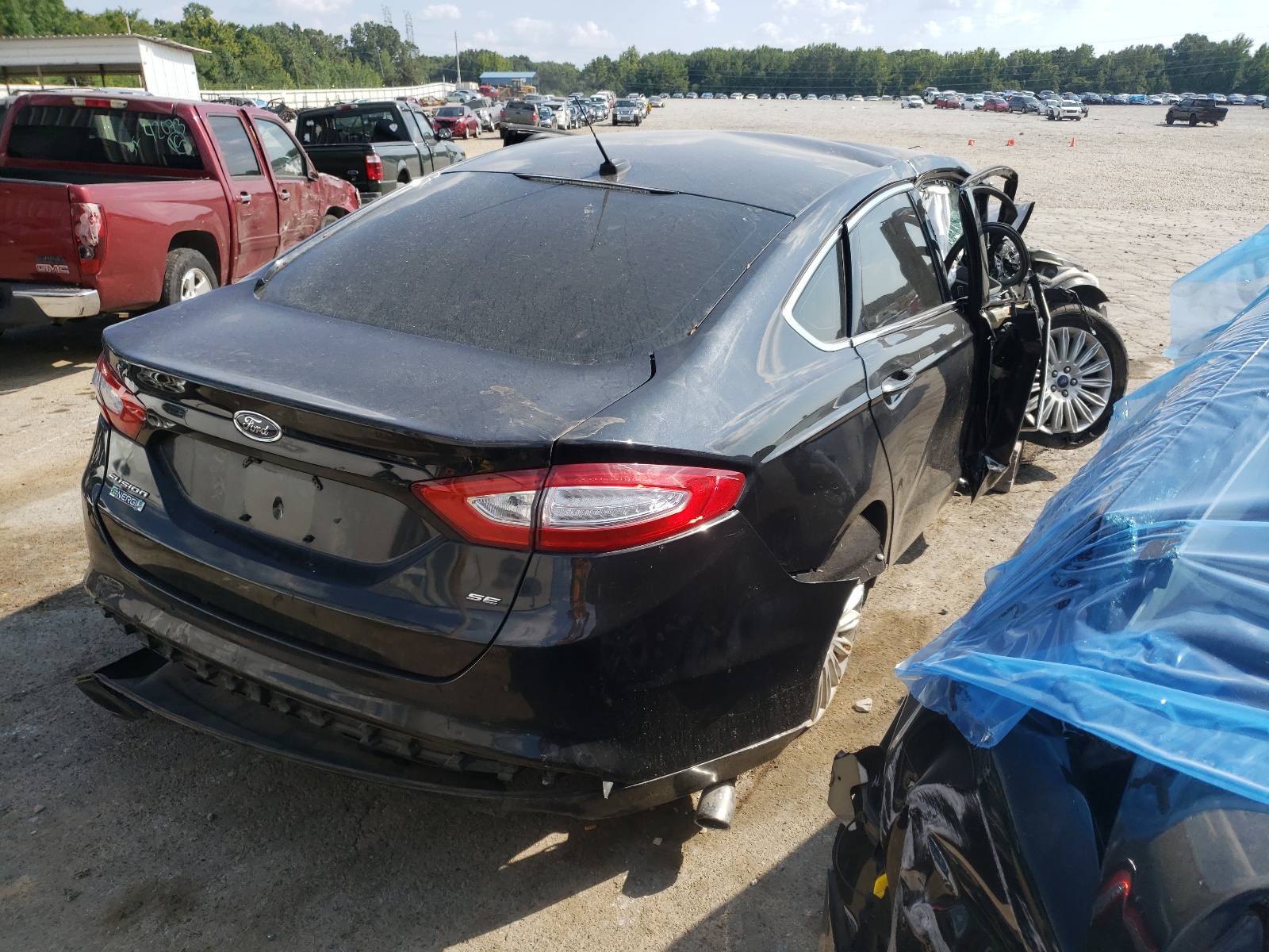 Photo 4 from auction – 2015 FORD FUSION SE with VIN 3FA6P0PU5FR307600