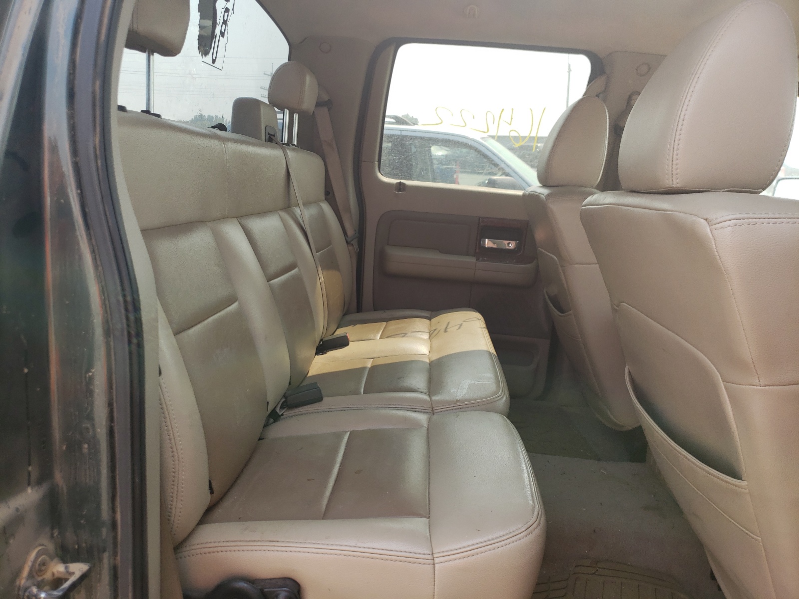 Photo 6 from auction – 2005 FORD F150 SUPER with VIN 1FTRW14W45FB25212