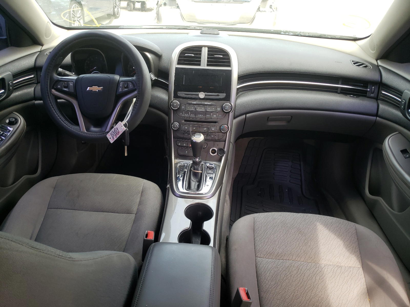 Photo 9 from auction – 2013 CHEVROLET MALIBU LS with VIN 1G11B5SA0DF233647