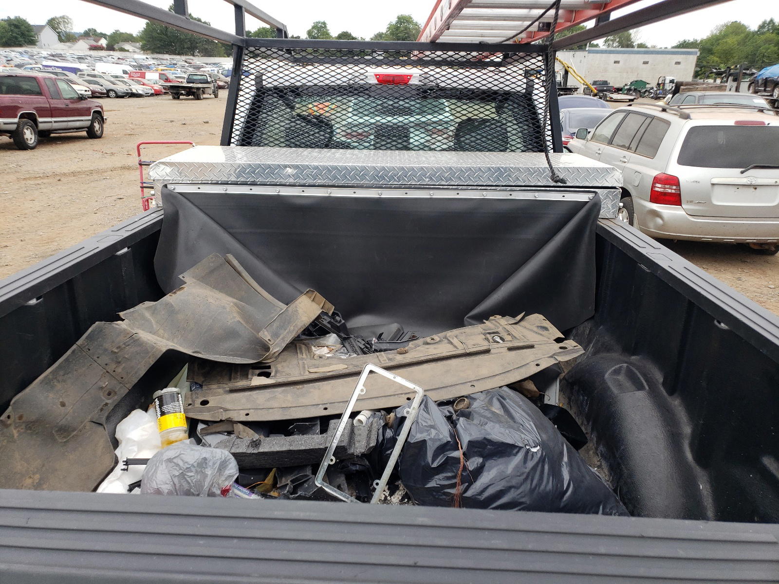 Photo 6 from auction – 2018 FORD F150 with VIN 1FTMF1CB6JKE25604