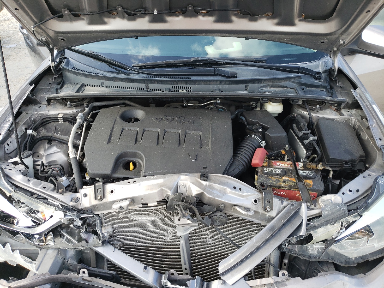 Zdjęcie 7 z aukcji – 2015 TOYOTA COROLLA L z VIN 2T1BURHE4FC294521