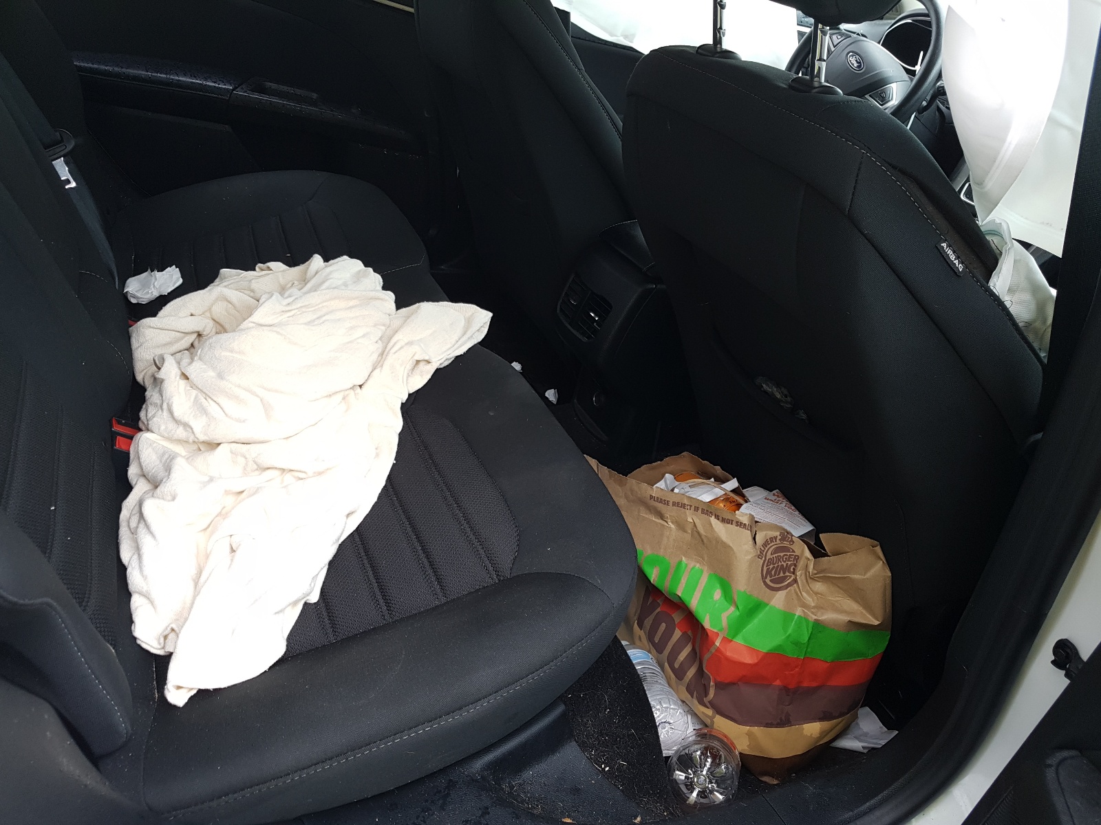 Photo 6 from auction – 2019 FORD FUSION SE with VIN 3FA6P0HD1KR162919