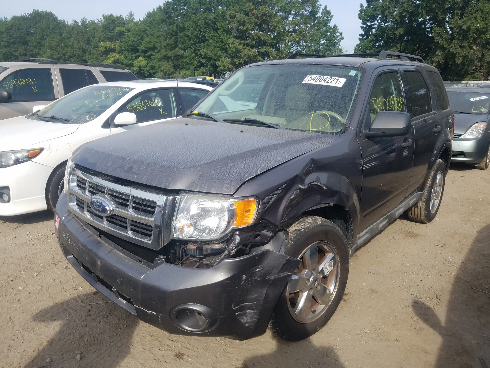 Photo 2 from auction – 2009 FORD ESCAPE XLT with VIN 1FMCU93G49KB94592