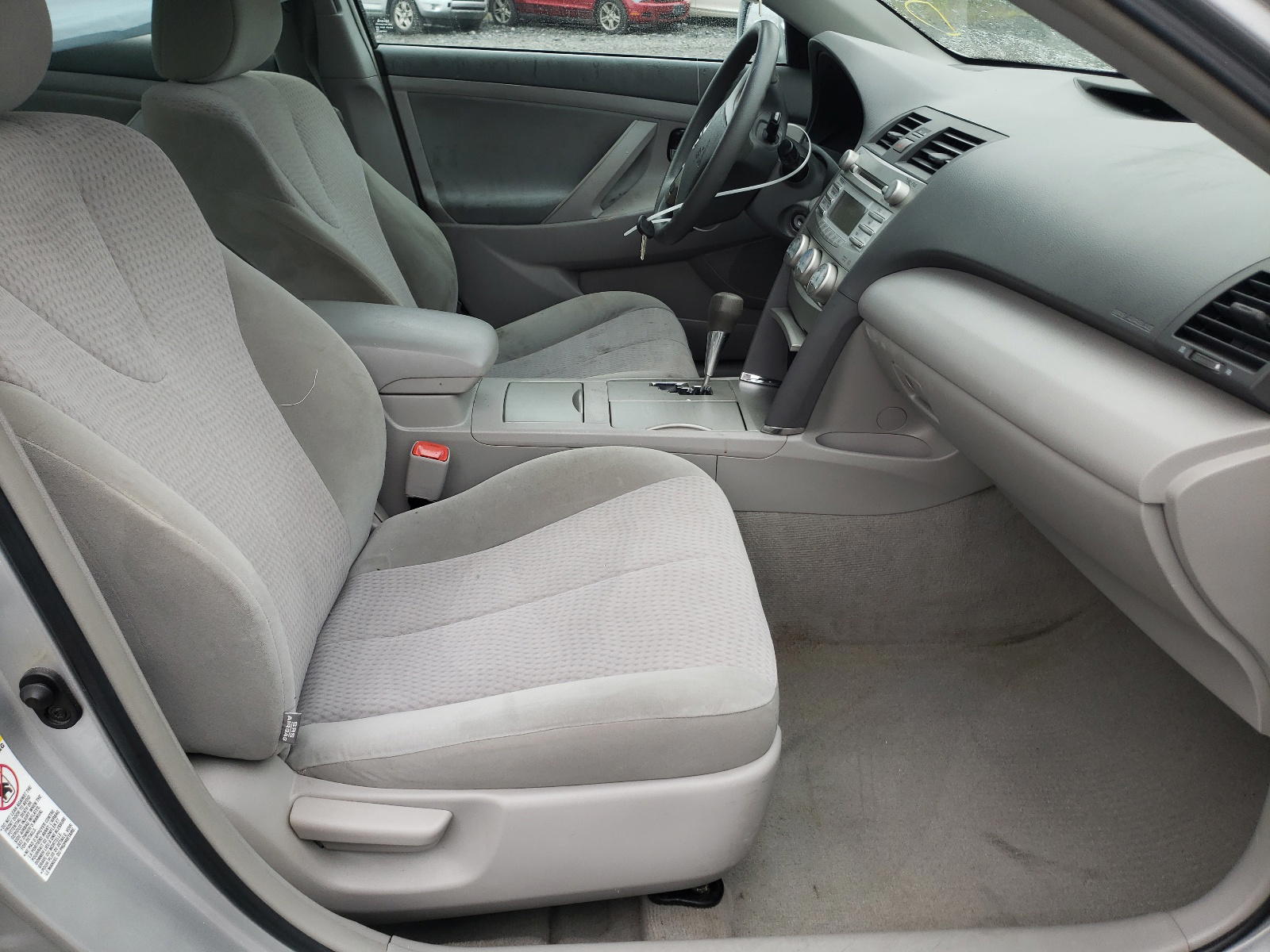 Photo 5 from auction – 2011 TOYOTA CAMRY BASE with VIN 4T1BF3EK9BU662024