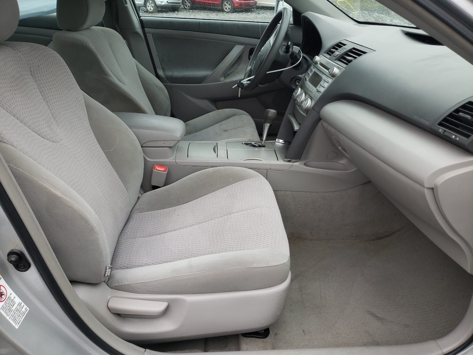 Zdjęcie 5 z aukcji – 2011 TOYOTA CAMRY BASE z VIN 4T1BF3EK9BU662024