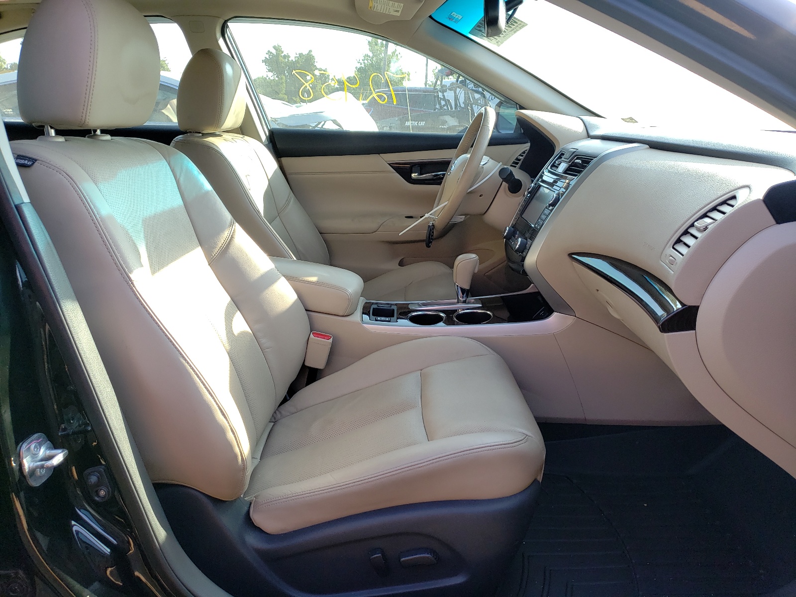 Photo 5 from auction – 2015 NISSAN ALTIMA 2.5 with VIN 1N4AL3AP1FN360842
