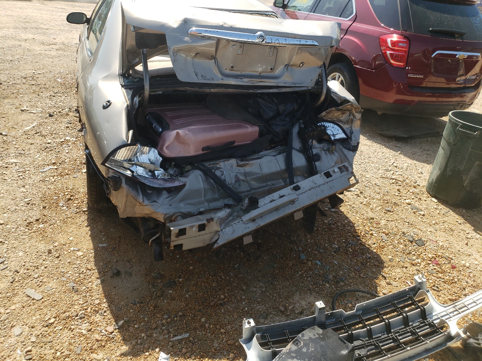 صورة رقم 9 من المزاد - 2002 MERCURY SABLE LS P مع VIN 1MEFM55S12G637705