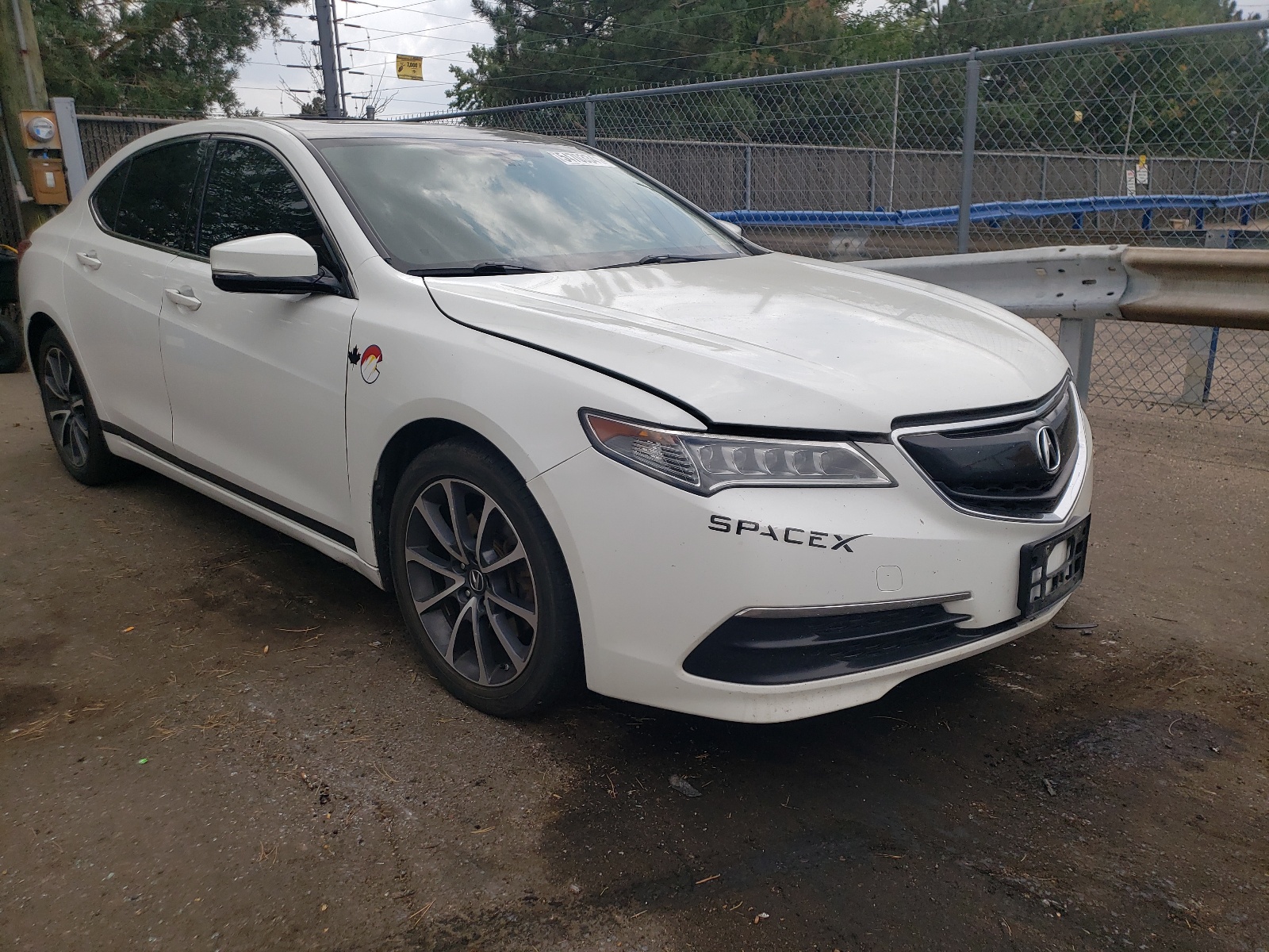 ACURA TLX 2015 z numerem VIN 19UUB2F30FA011254 - Zdjęcie z aukcji