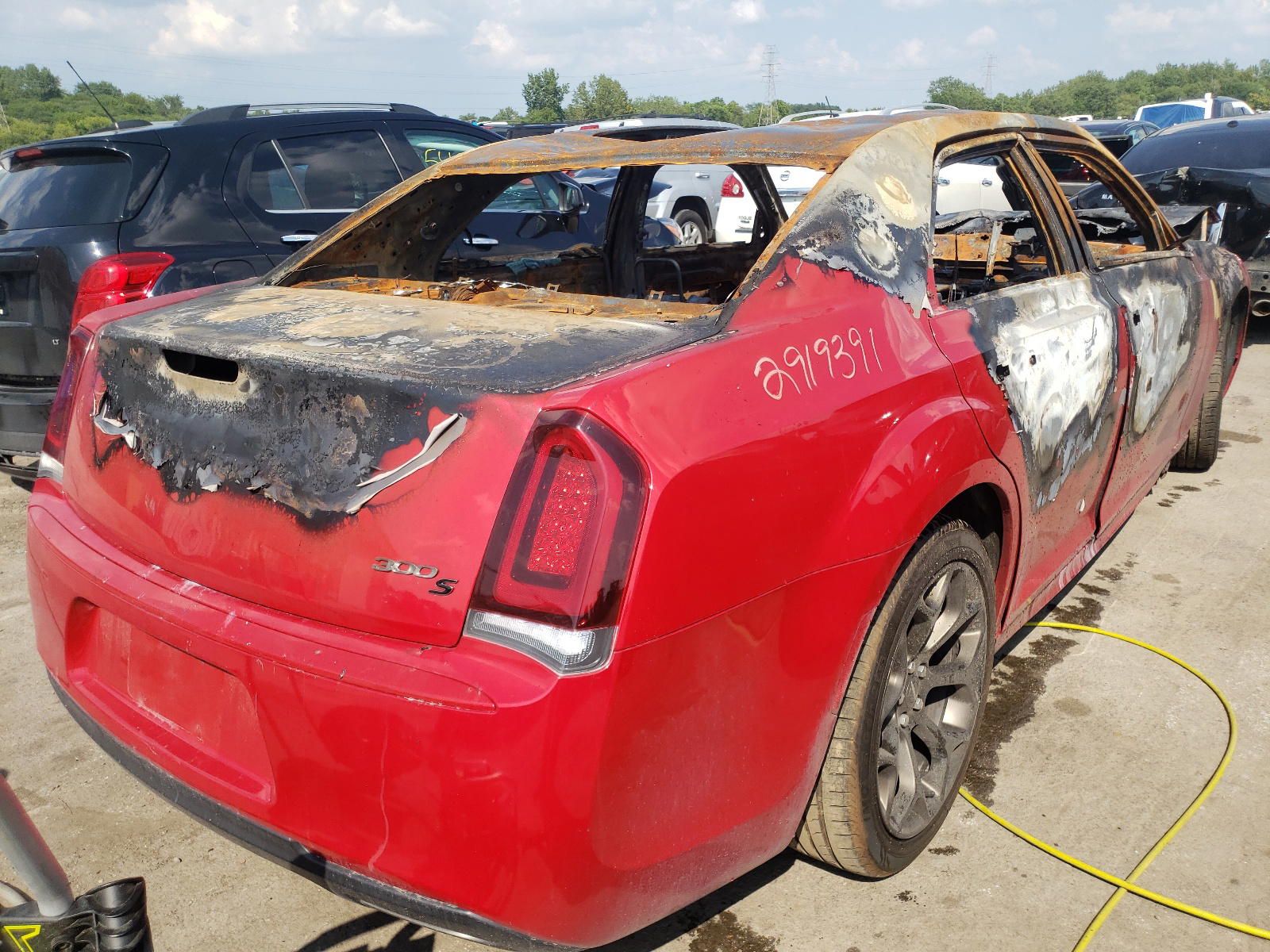 Photo 4 from auction – 2016 CHRYSLER 300 S with VIN 2C3CCABG6GH349162
