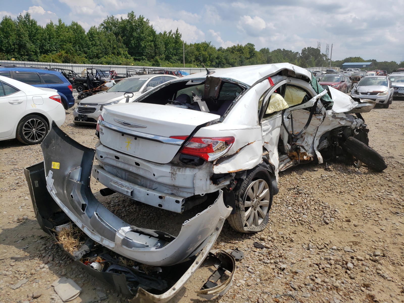Photo 4 from auction – 2013 CHRYSLER 200 TOURIN with VIN 1C3CCBBG8DN635359