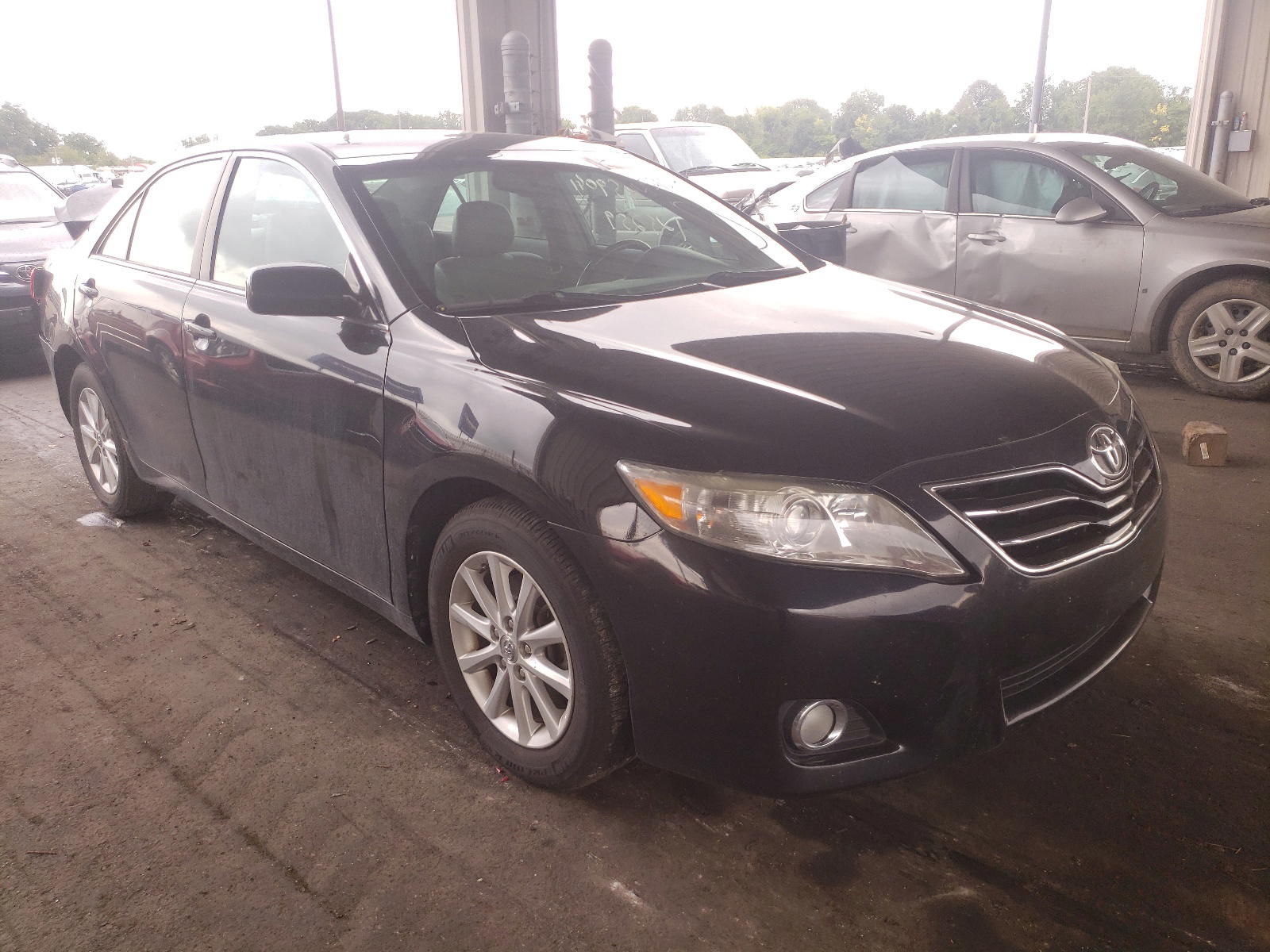 TOYOTA CAMRY BASE 2011 with VIN 4T1BF3EK6BU760914 - Photo from auction