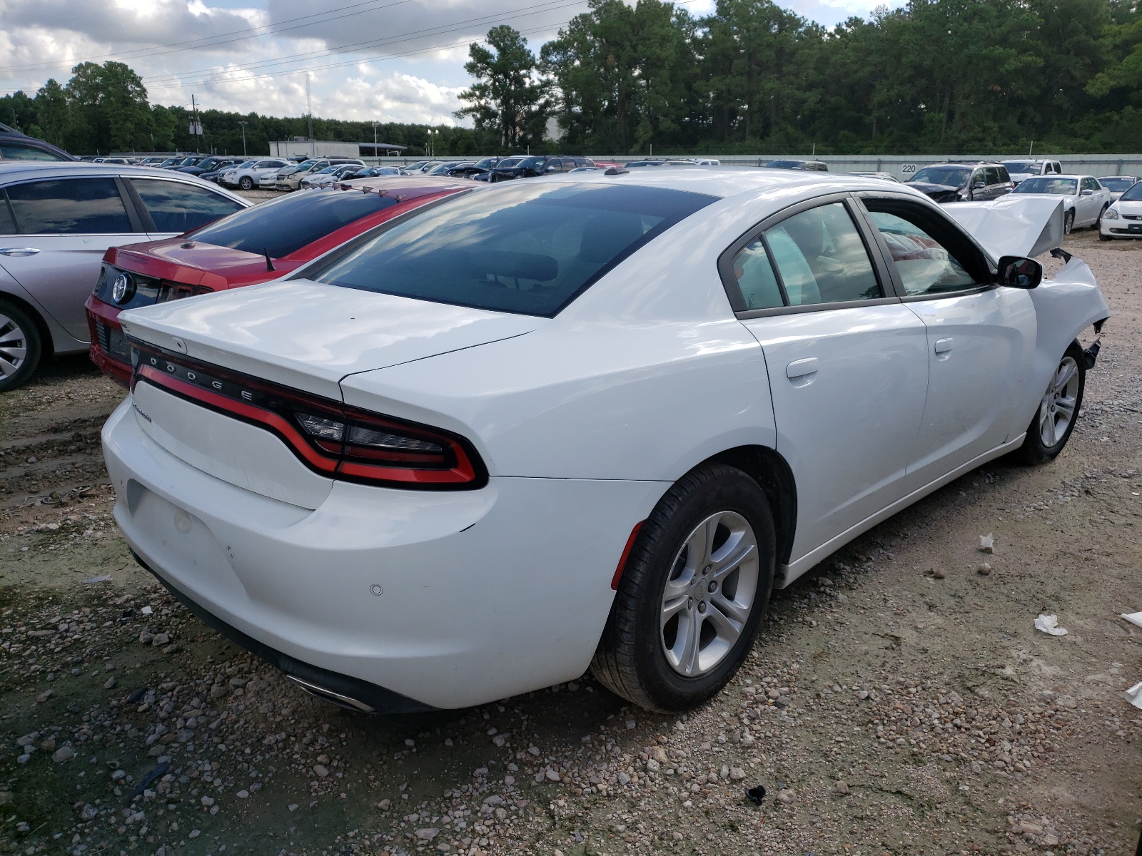 Photo 4 from auction – 2019 DODGE CHARGER SX with VIN 2C3CDXBGXKH717738