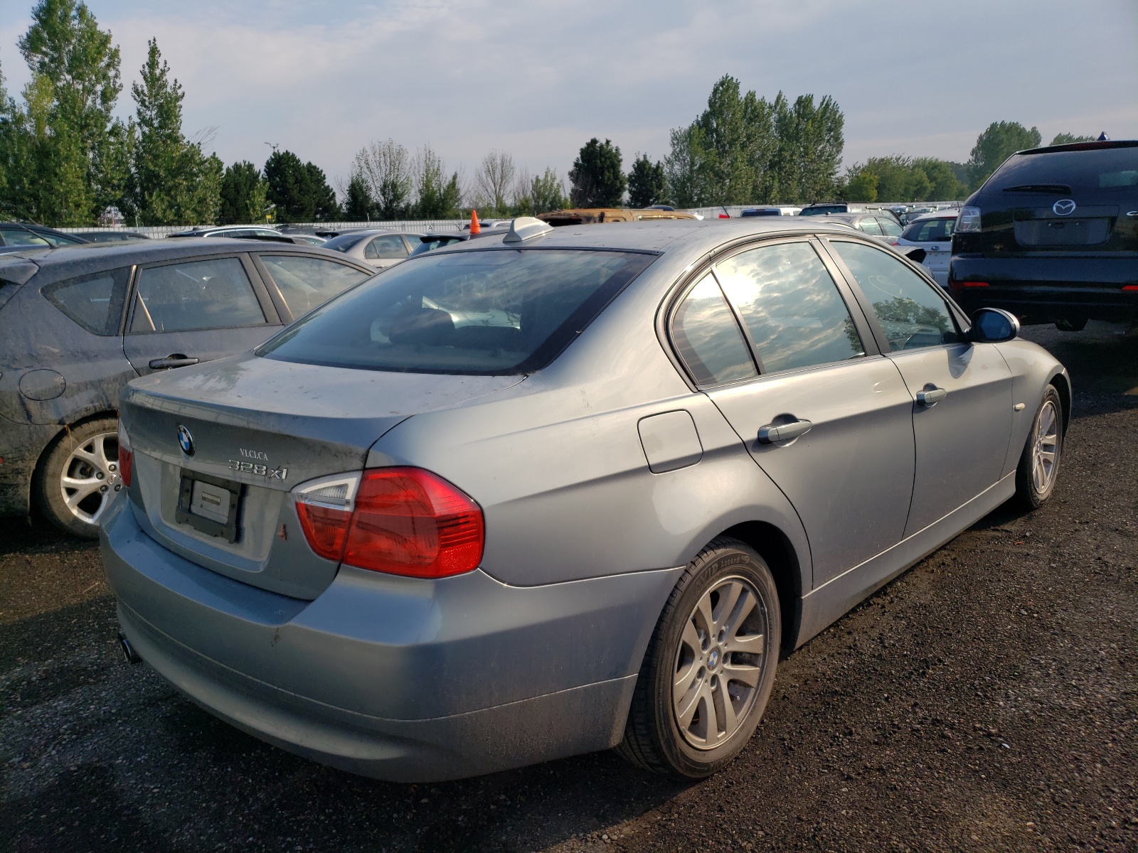 Photo 4 from auction – 2007 BMW 328 XI with VIN WBAVC93537K031473