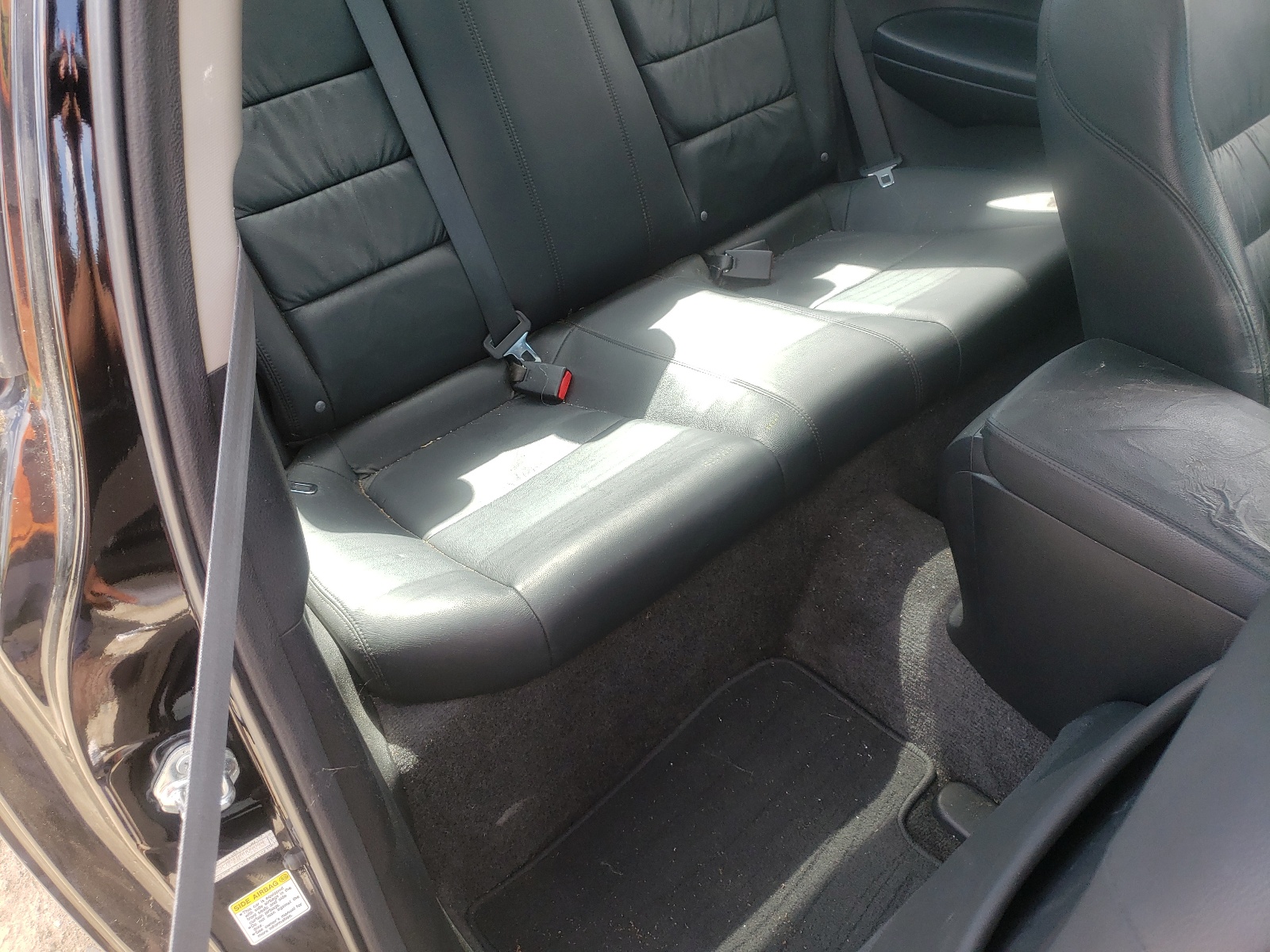 Photo 6 from auction – 2011 HONDA ACCORD EXL with VIN 1HGCS2B8XBA004044