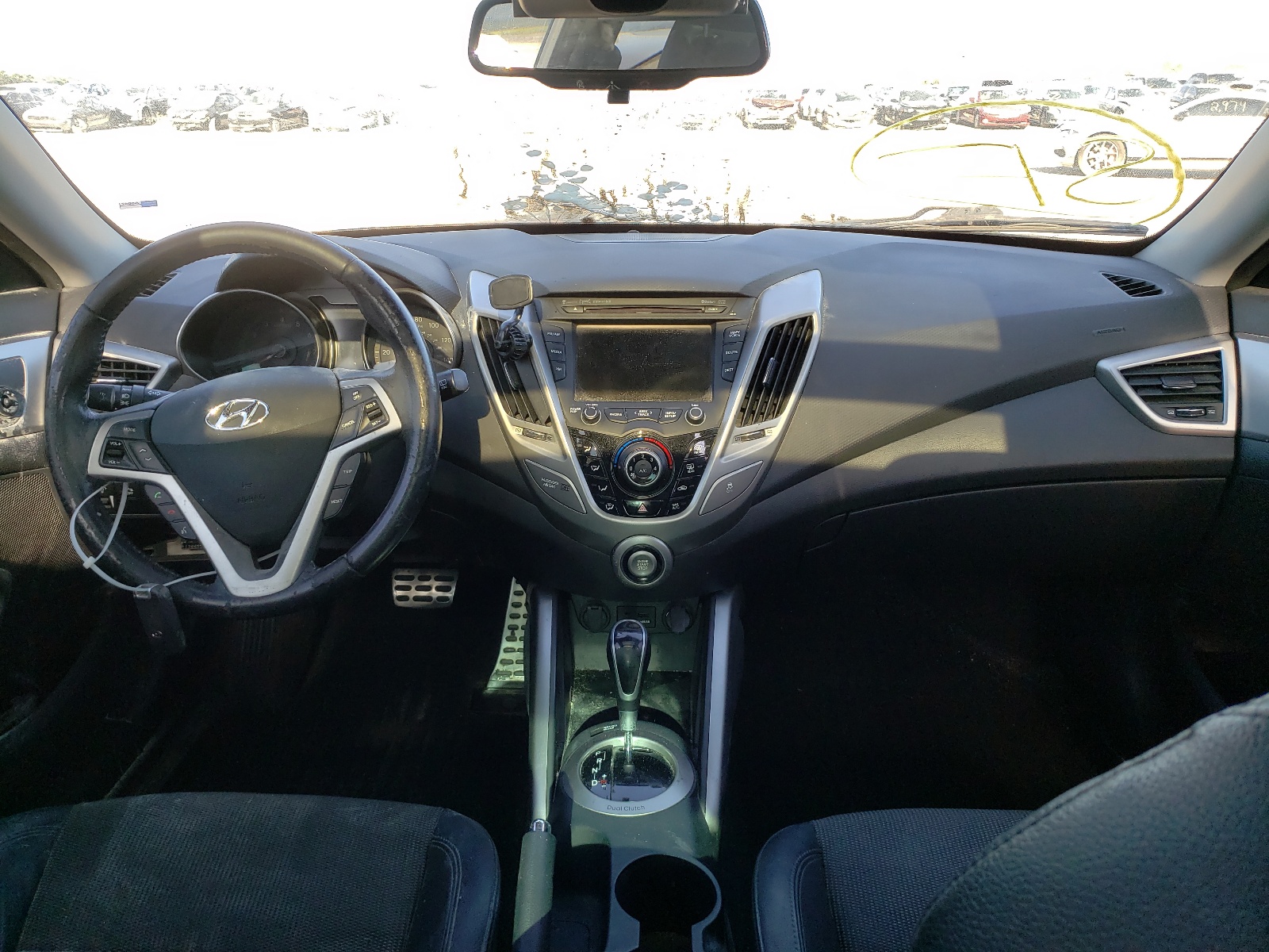 Photo 9 from auction – 2013 HYUNDAI VELOSTER with VIN KMHTC6AD1DU101471