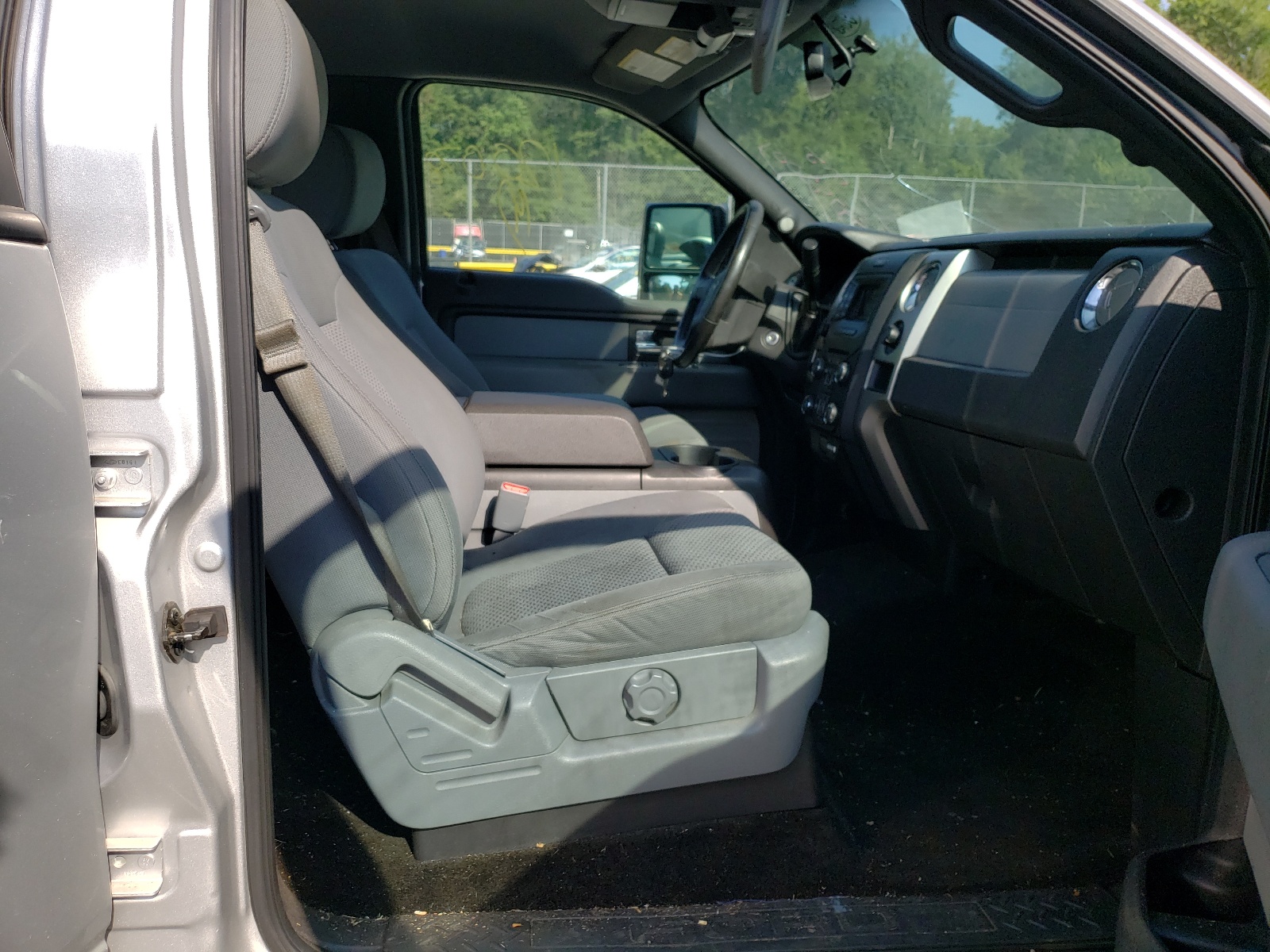 Zdjęcie 5 z aukcji – 2014 FORD F150 SUPER z VIN 1FTFW1EF3EKE72040